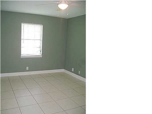 Holiday Beach Unit 8 - Residential Lease