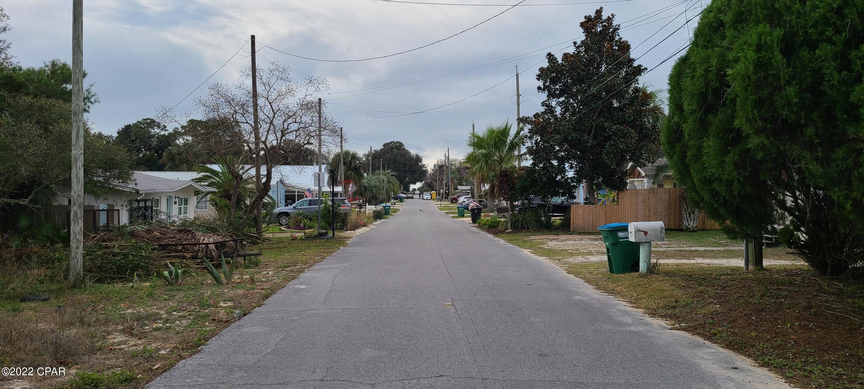 [No Recorded Subdiv] - Land