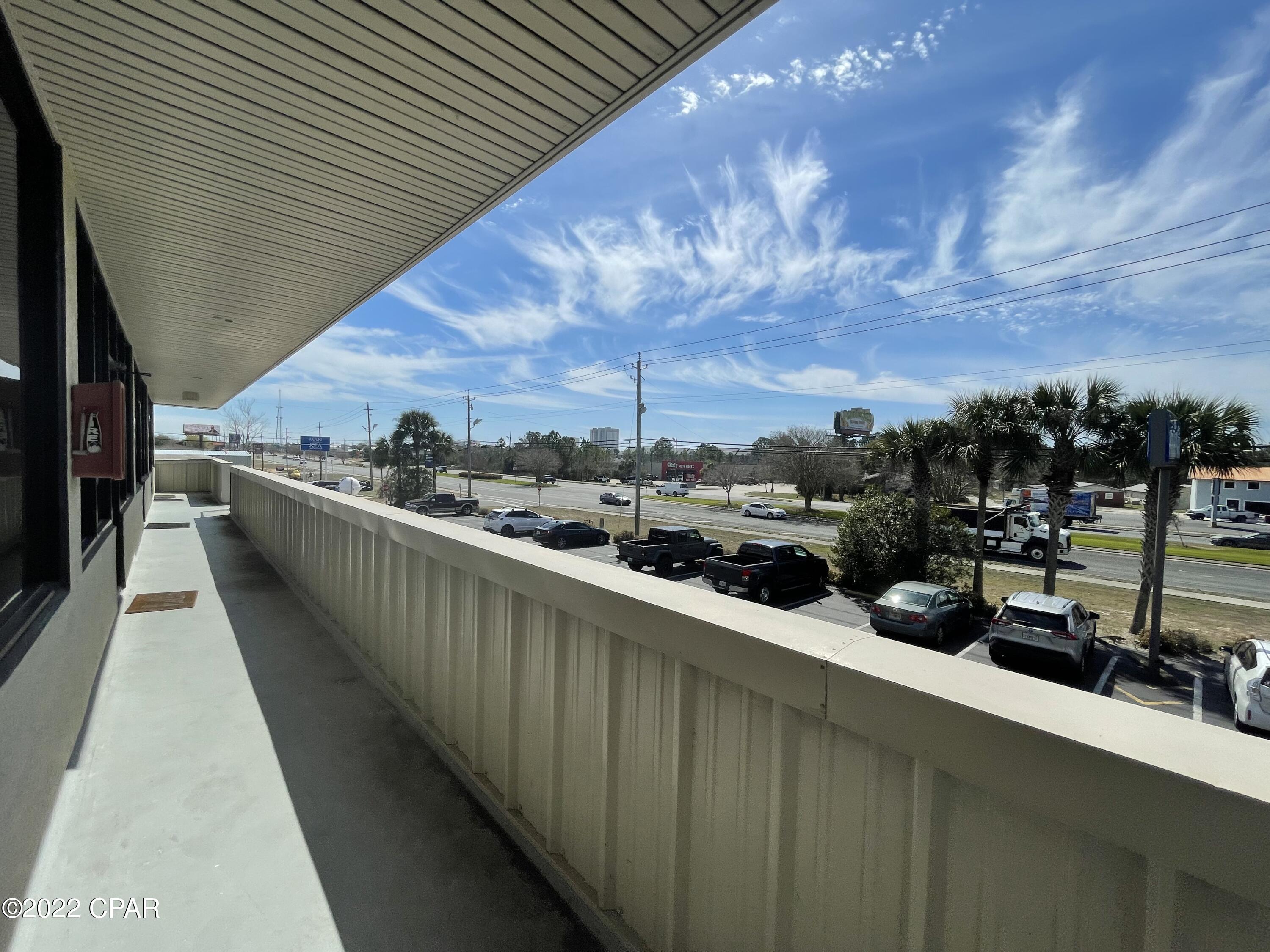 [No Recorded Subdiv] - Commercial Sale