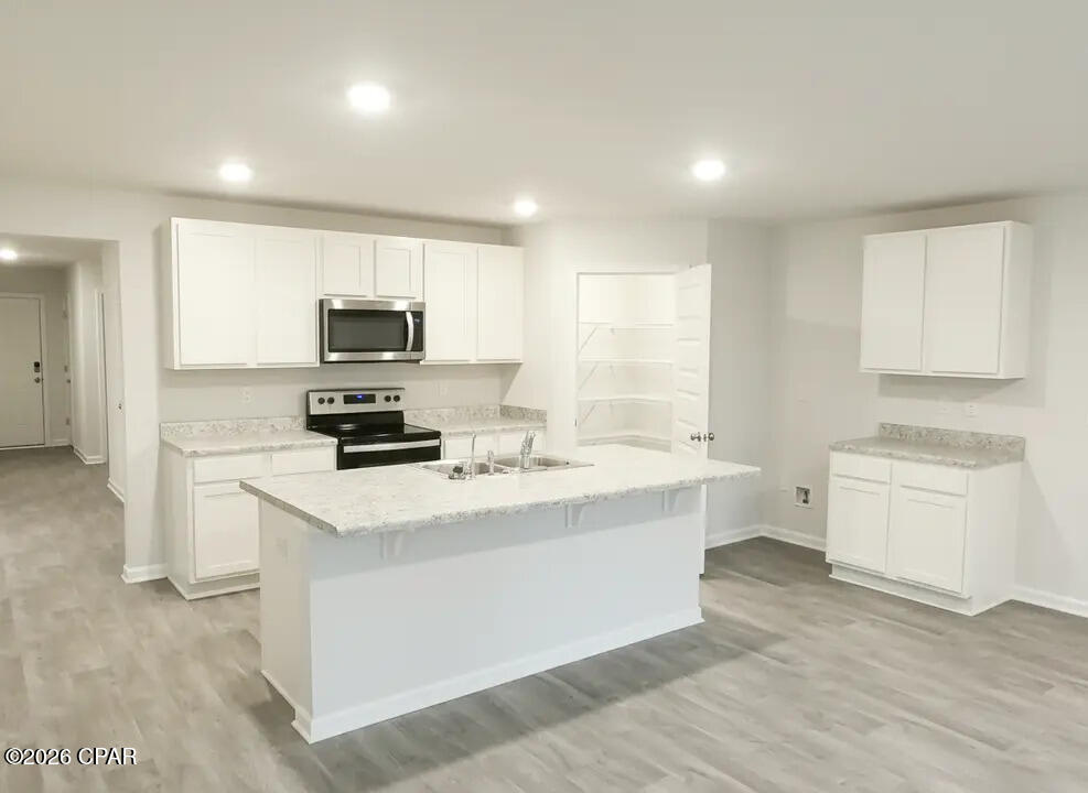 [No Recorded Subdiv] - Residential Lease