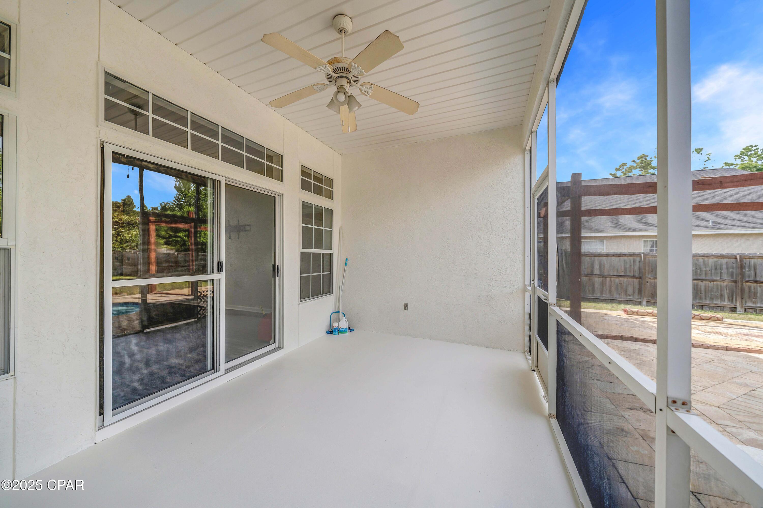 Dolphin Bay - Residential