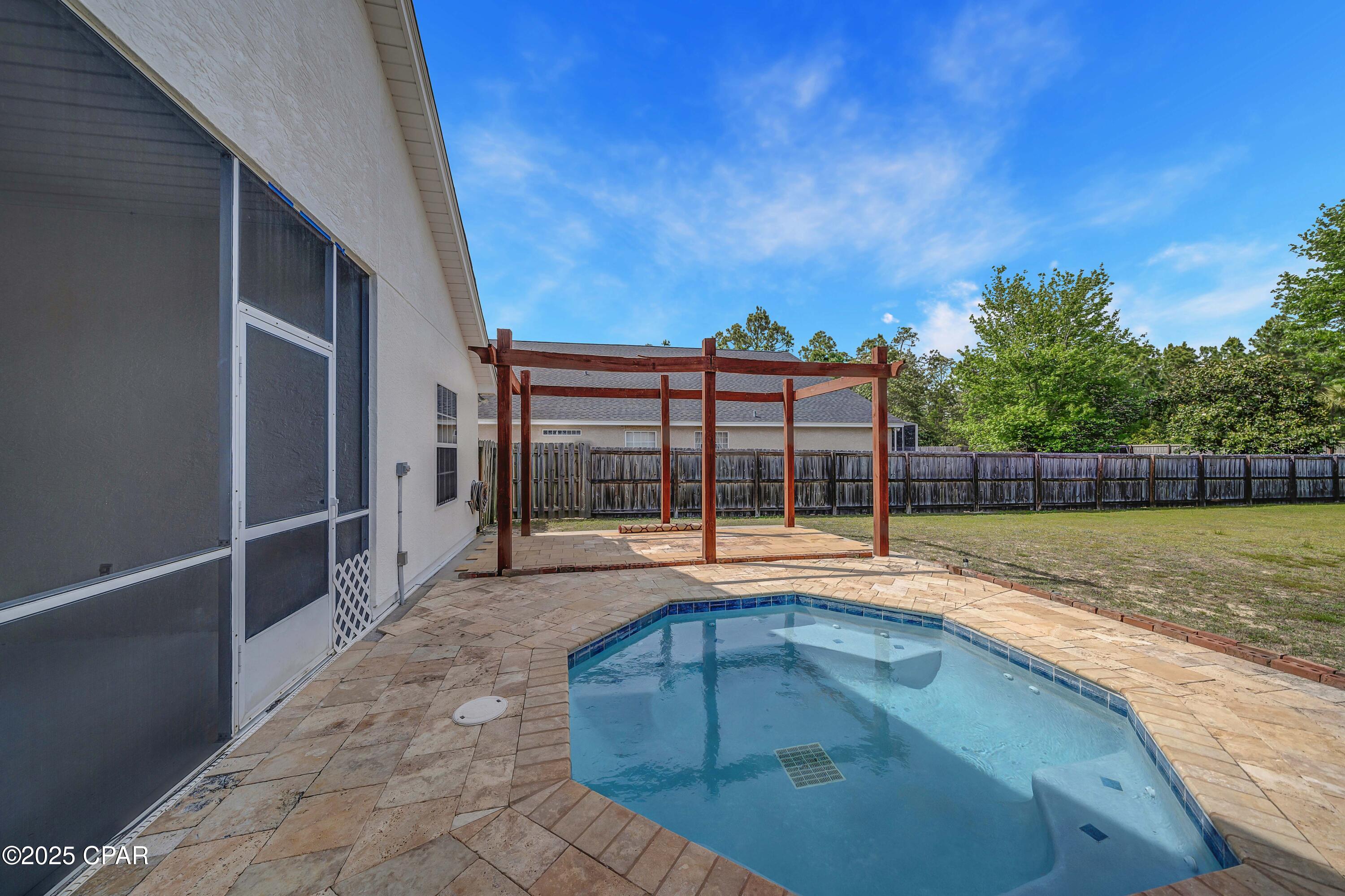 Dolphin Bay - Residential