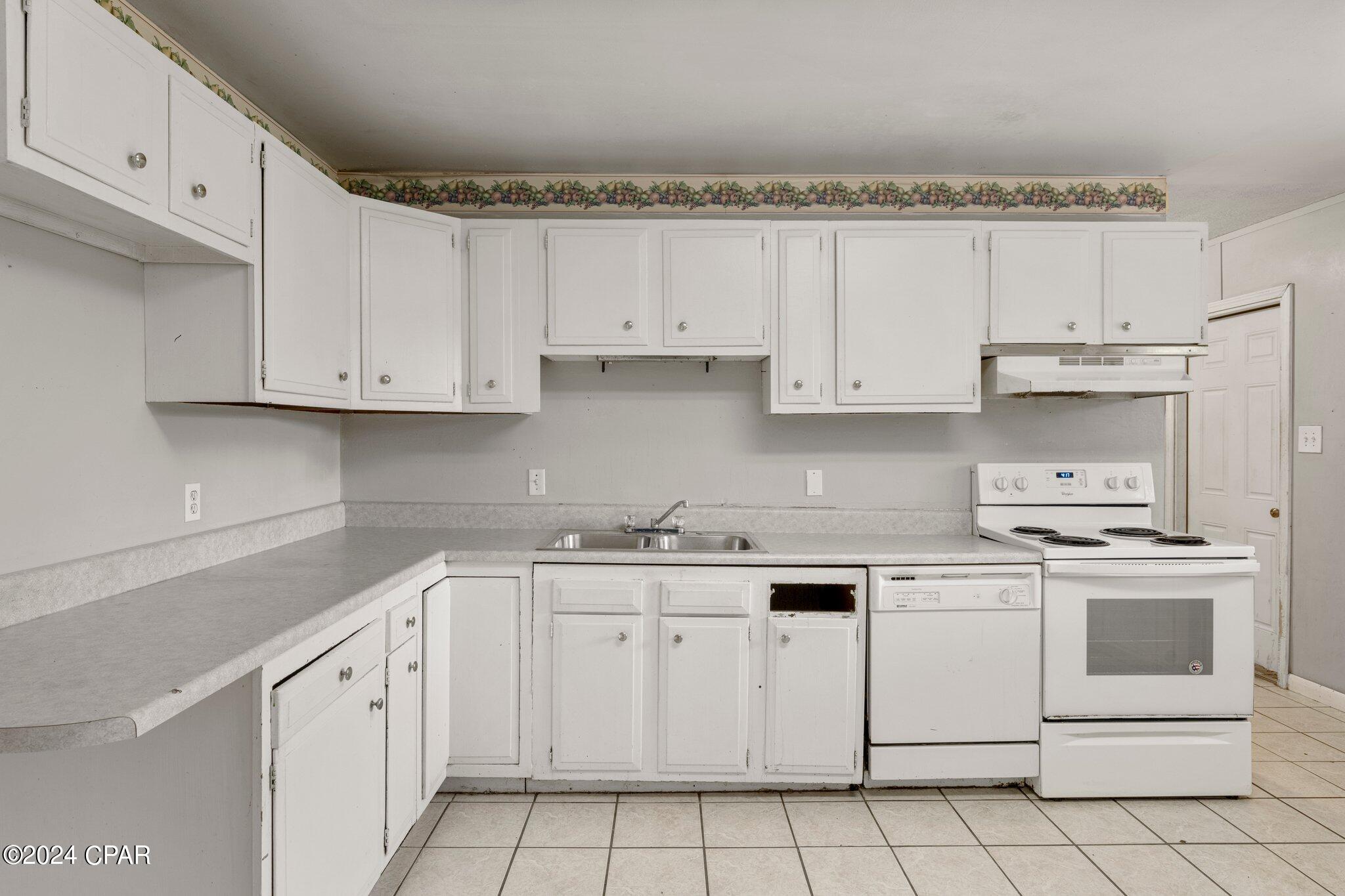 Hentz 1st Add Unit B - Residential