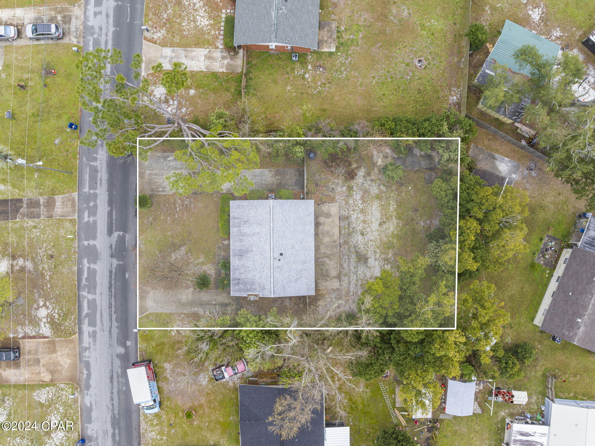 Hentz 1st Add Unit B - Residential