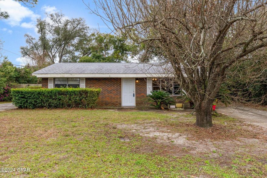 CURRENTLY UNDER CONTRACT, SELLER WILL CONSIDER BACKUP OFFERS

Handyman special and excellent investment opportunity for this charming brick home.  This home features almost 1200 sq. ft. of living area, 3 bedrooms, 1 bathroom, and a wood burning fireplace in the living room.  A new 30-year dimensional shingle roof was installed in 2019.  Head outside and you will notice the fully fenced backyard and double driveway towards the front of the house which is ideal for additional parking. You cannot beat this location as you are less than 2 minutes from 23rd street and various restaurants and shopping opportunities.  There is also NO HOA, and the home is located in Flood Zone X which does not require flood insurance. 

This home will need some TLC and would be a great investment to add to your portfolio or for the first-time home buyer (FHA 203(k) loan). Schedule your private viewing today.