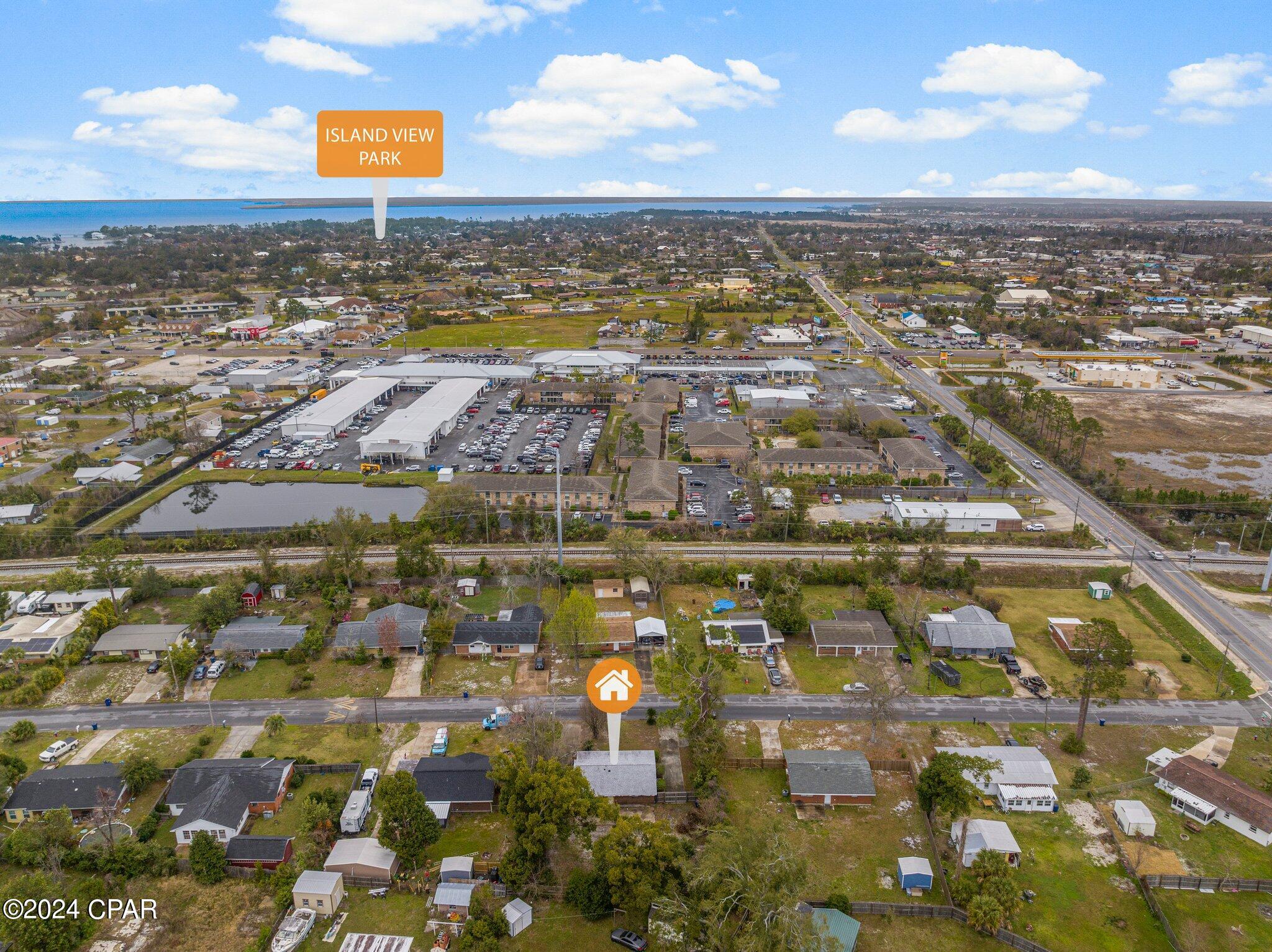 Hentz 1st Add Unit B - Residential