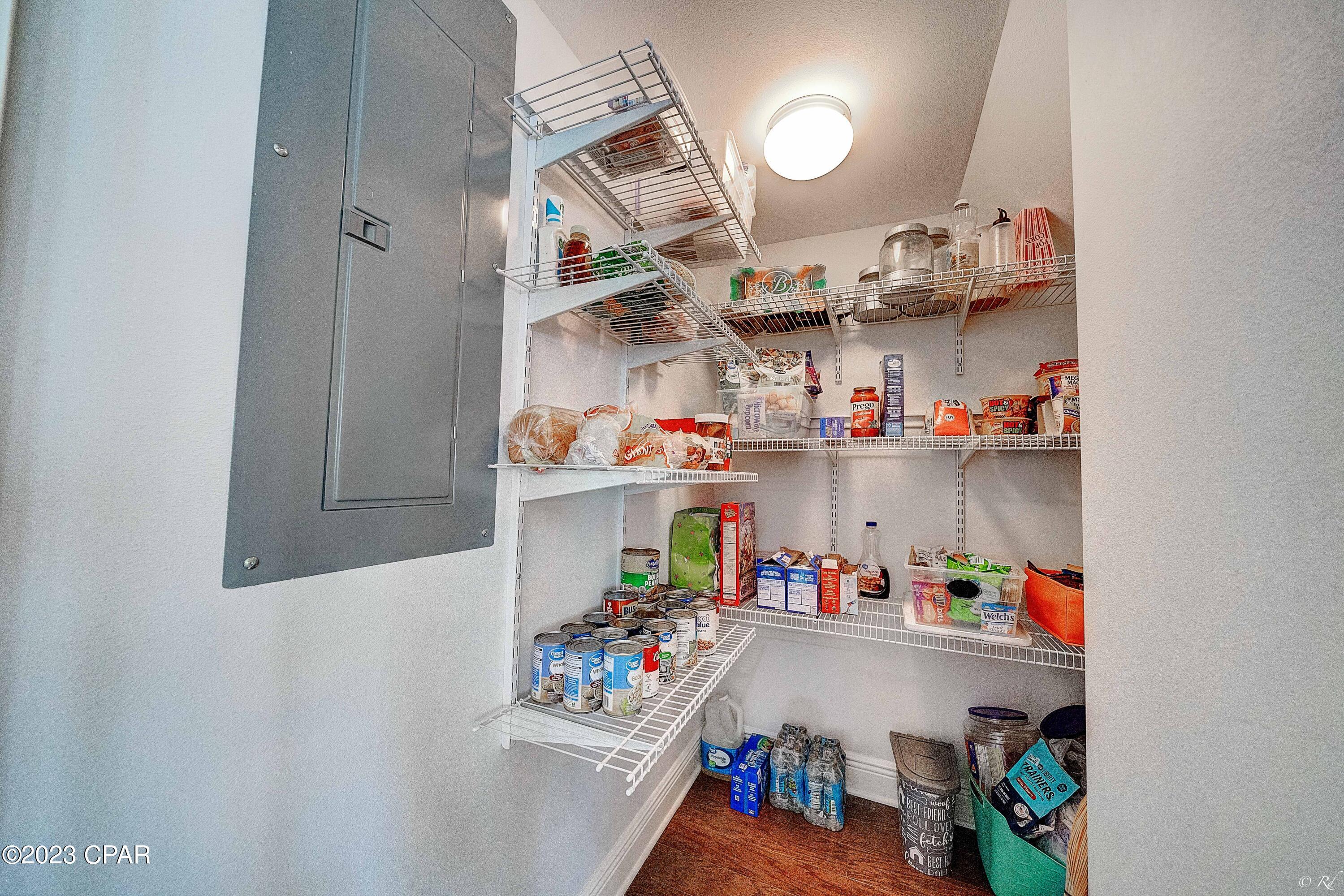 Magnolia Bay Club - Residential