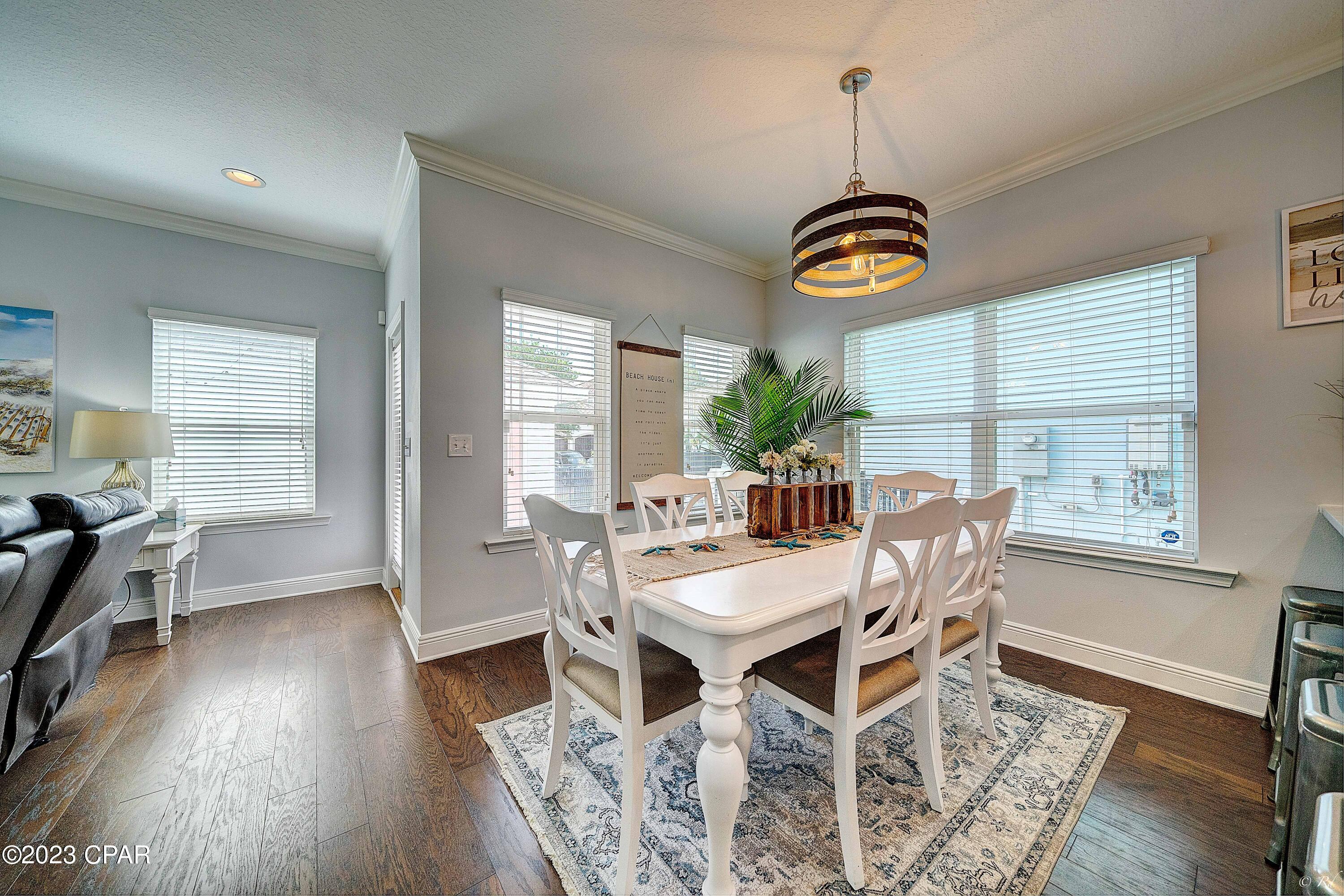 Magnolia Bay Club - Residential