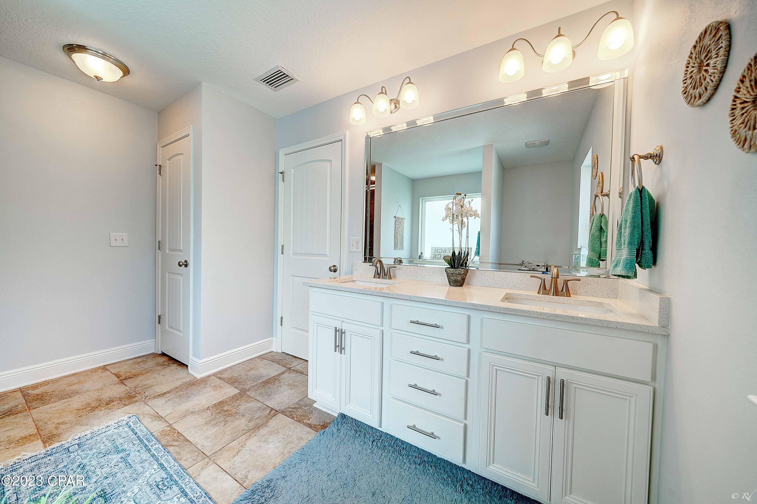 Magnolia Bay Club - Residential