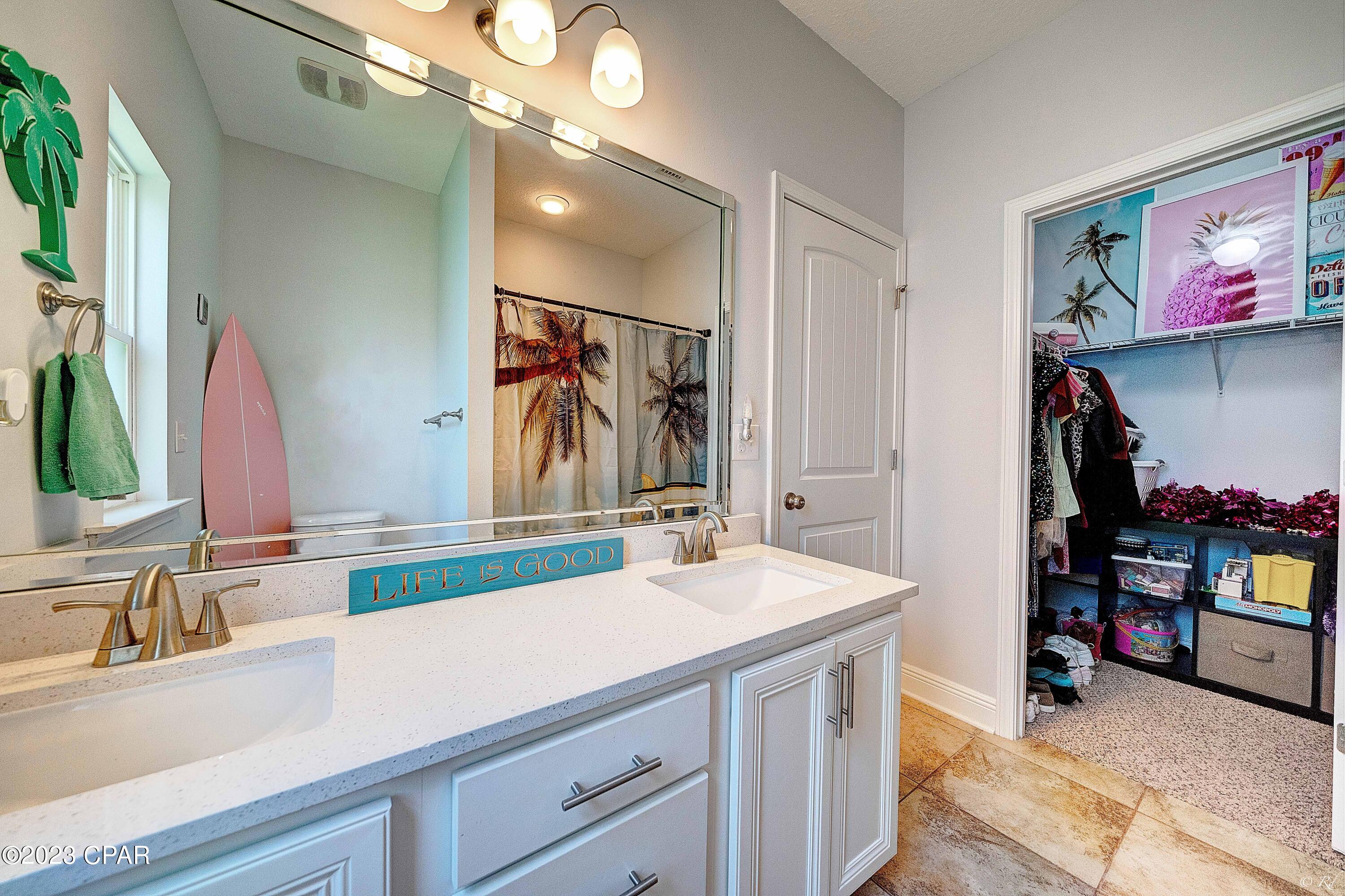 Magnolia Bay Club - Residential