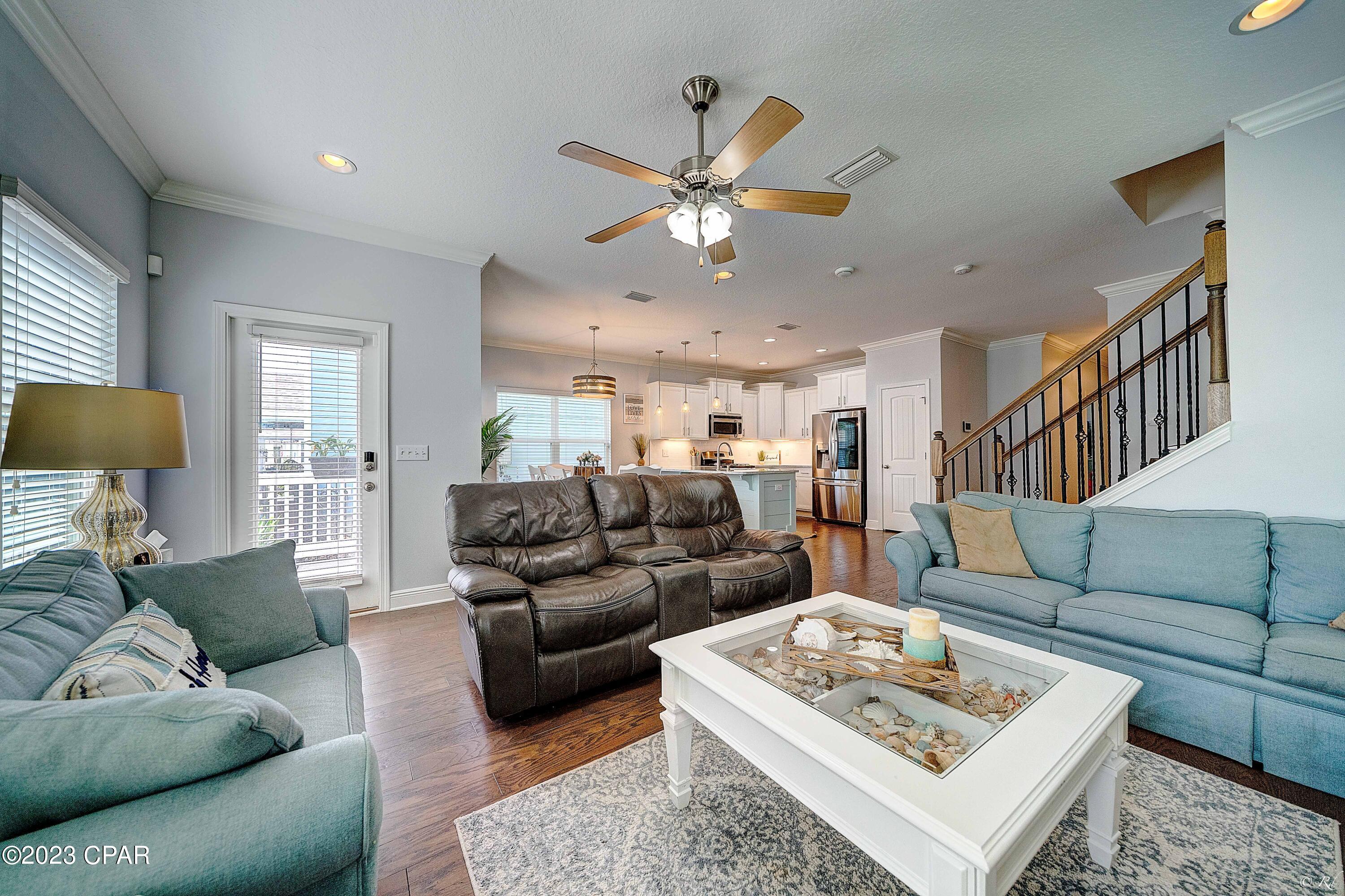 Magnolia Bay Club - Residential