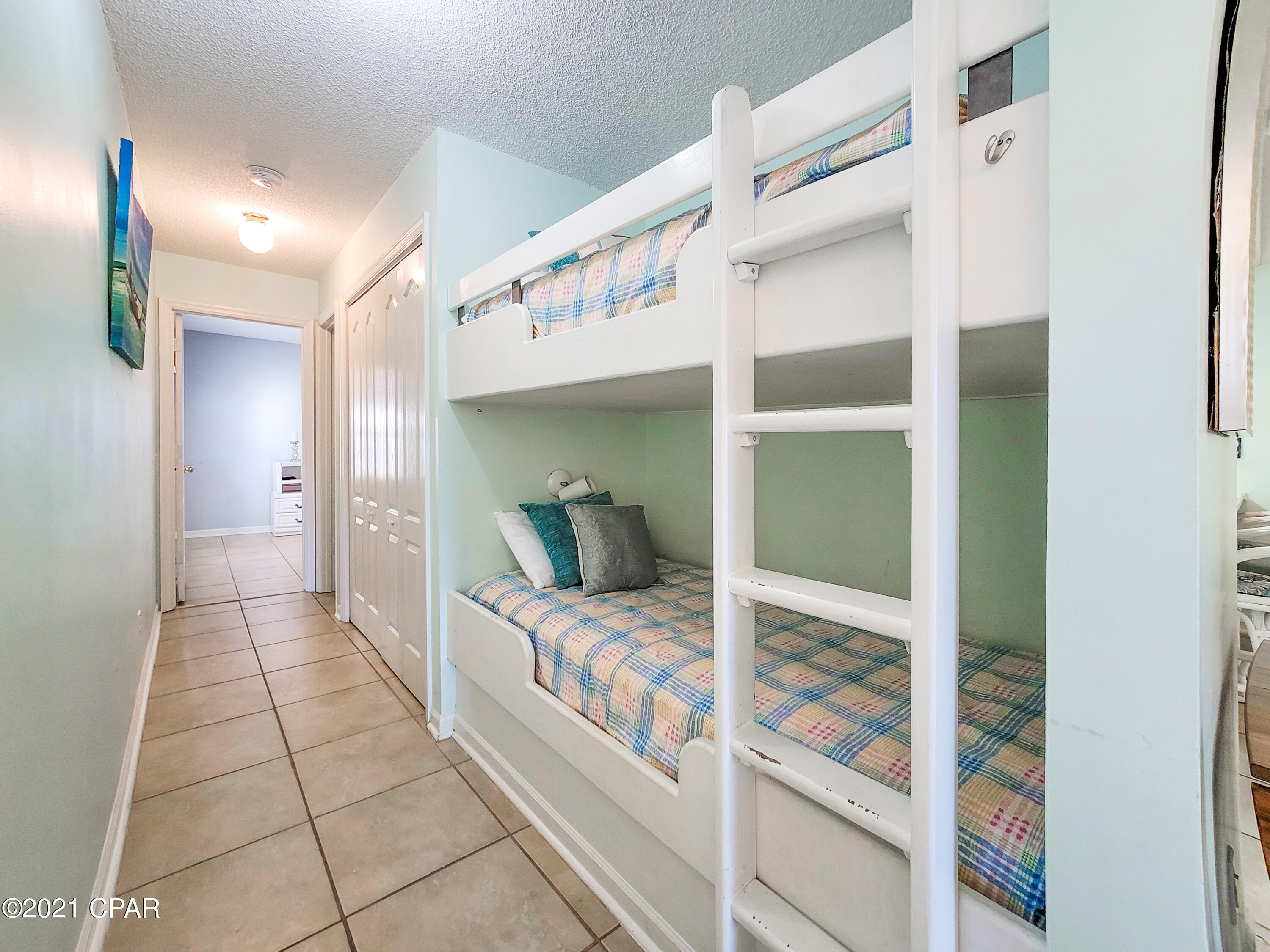 Horizon South XV - Residential