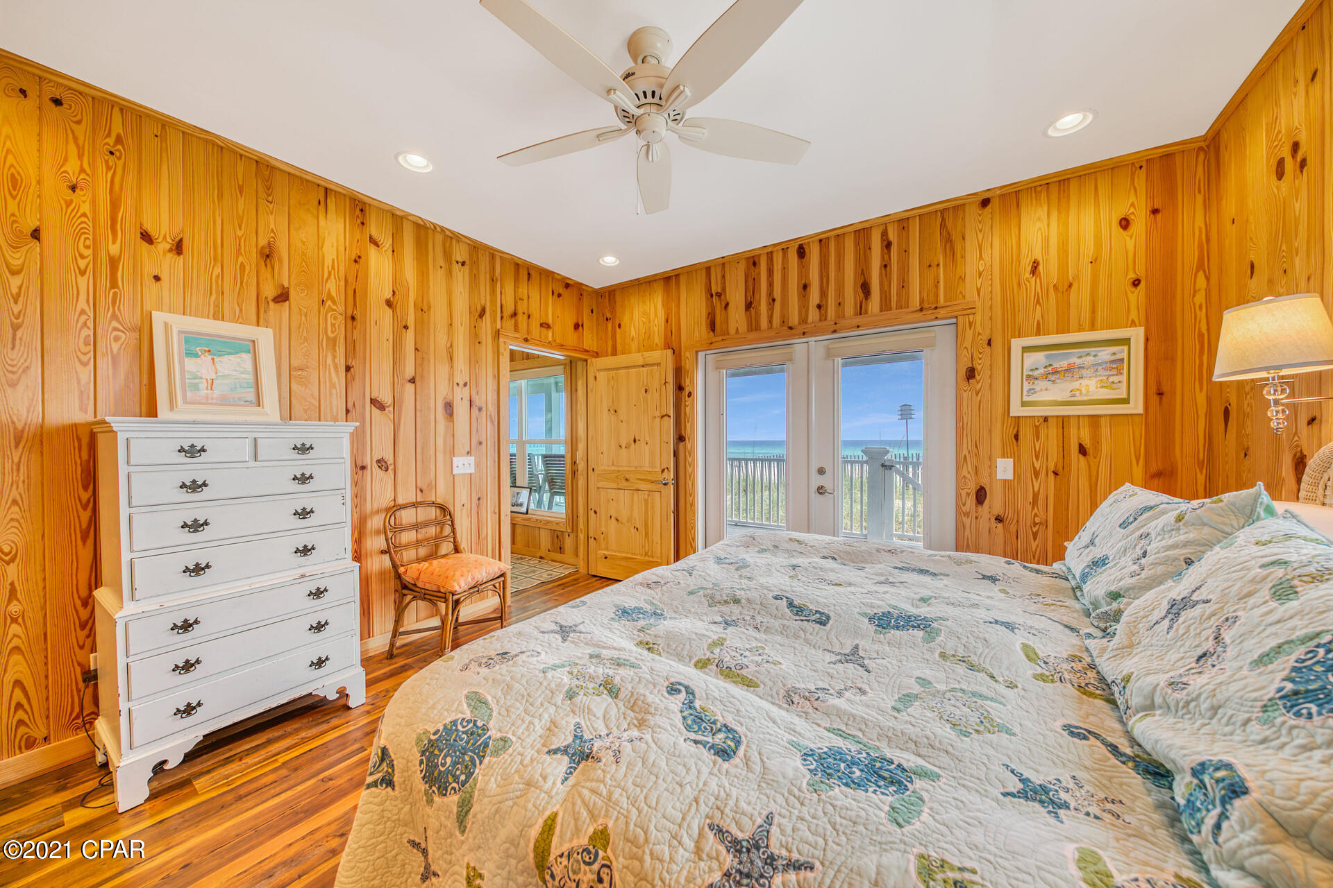 Lullwater Beach - Residential