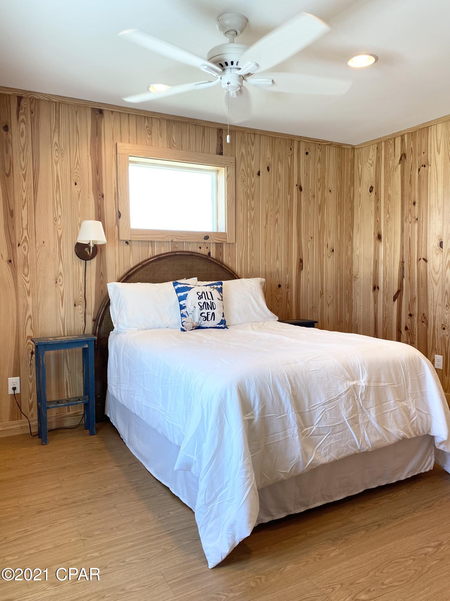 Lullwater Beach - Residential