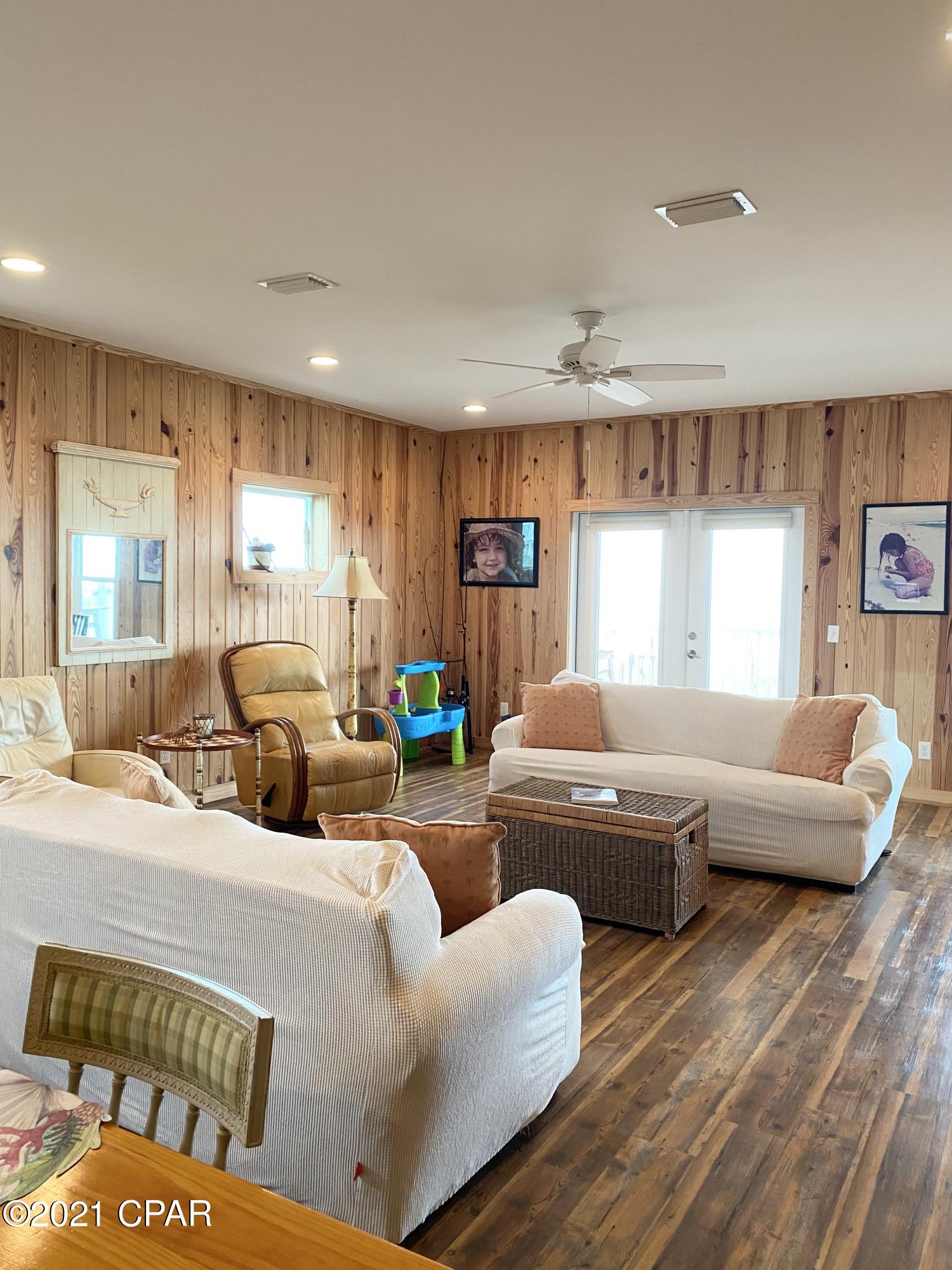 Lullwater Beach - Residential