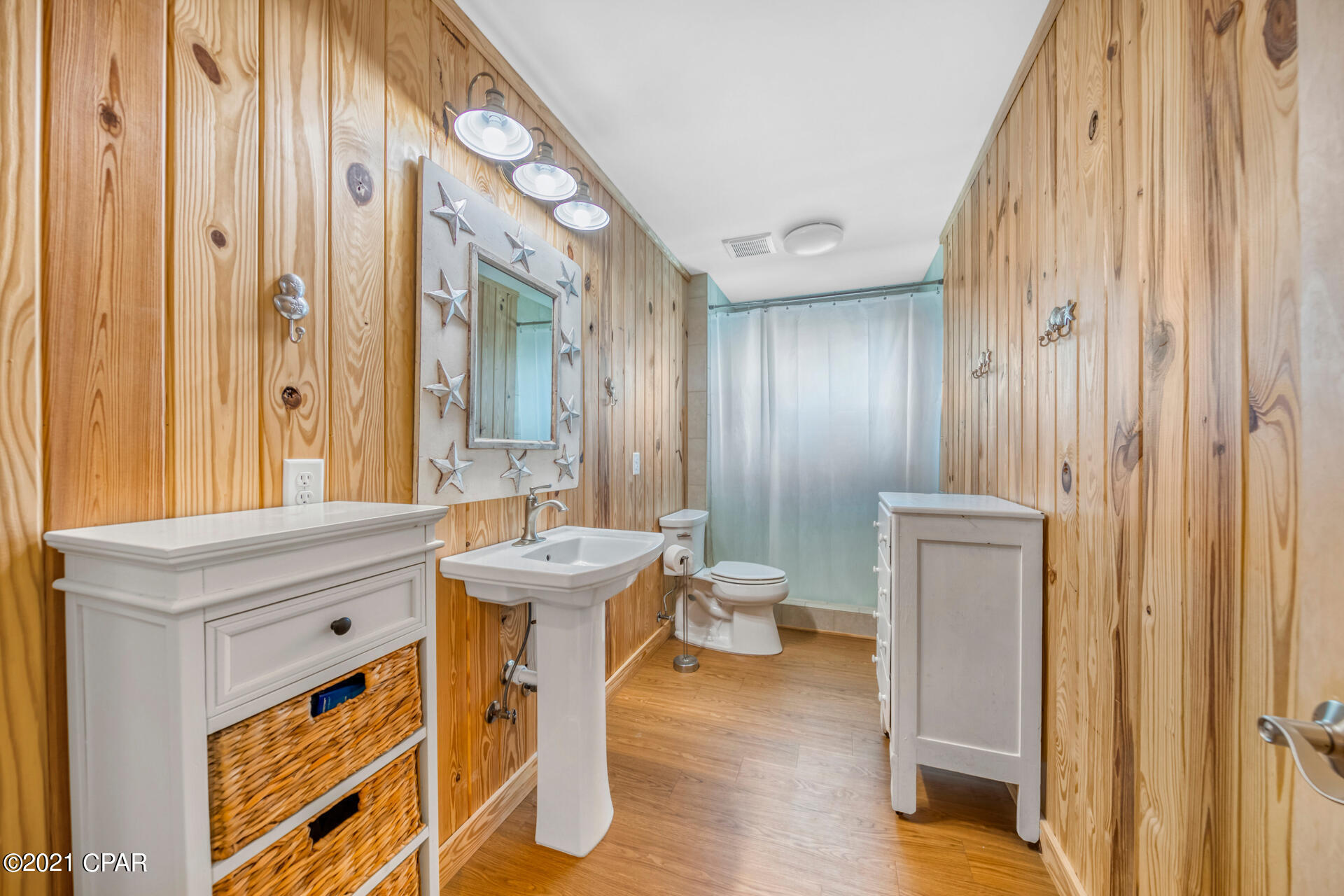 Lullwater Beach - Residential