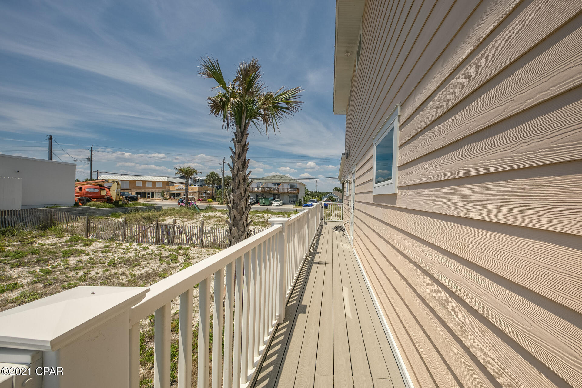 Lullwater Beach - Residential