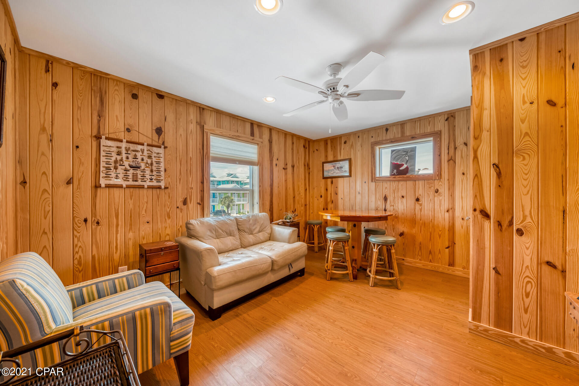 Lullwater Beach - Residential