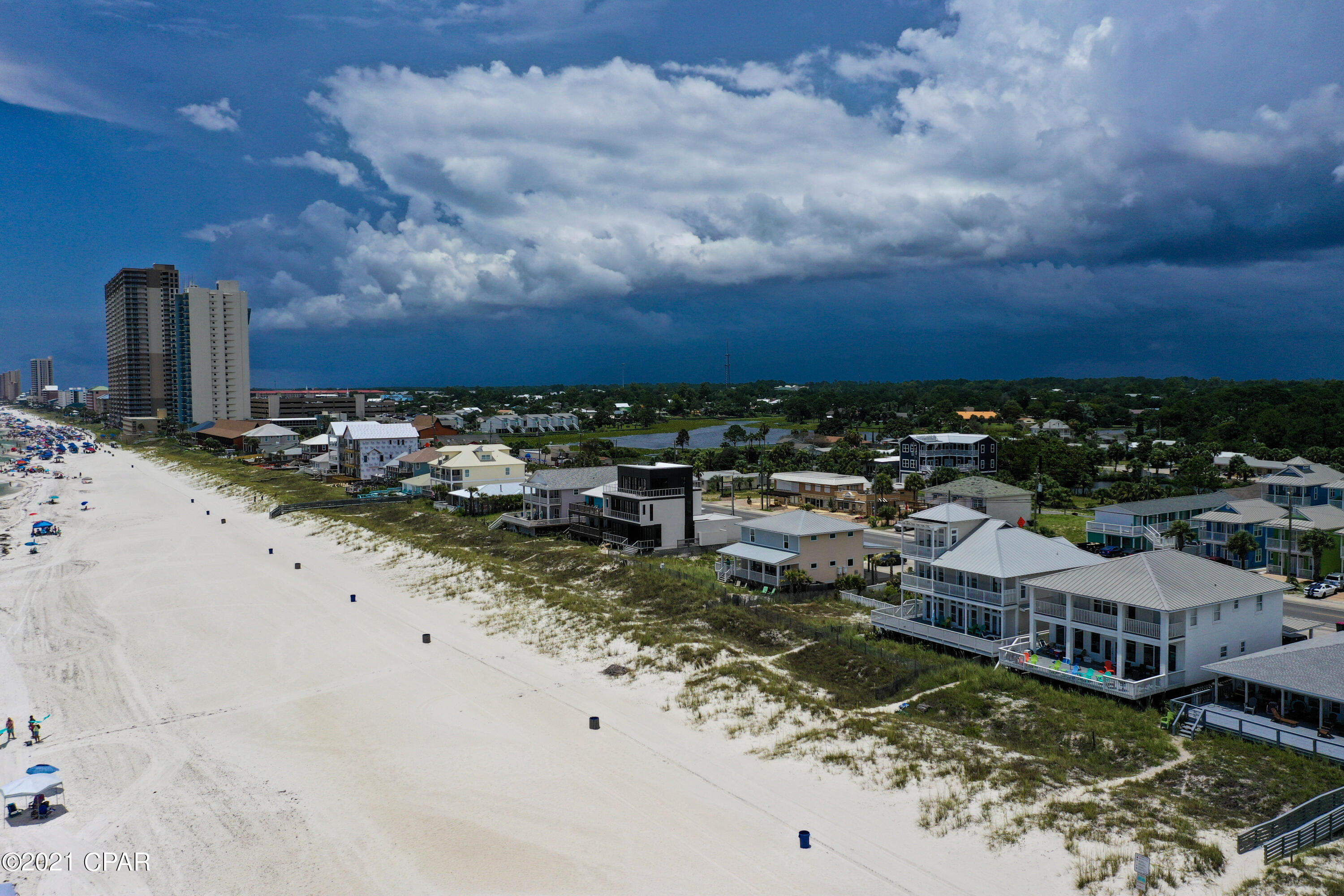 Lullwater Beach - Residential