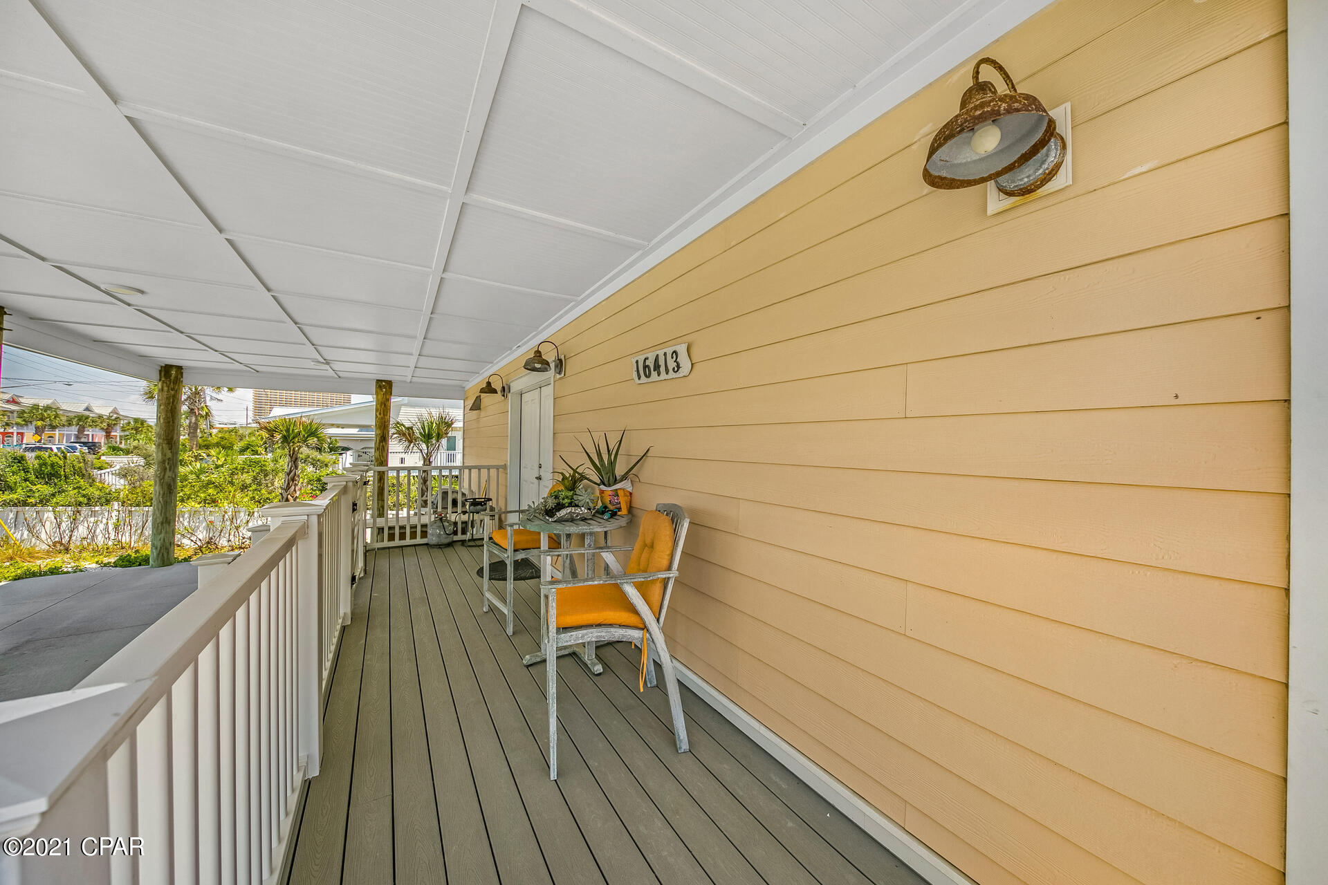 Lullwater Beach - Residential