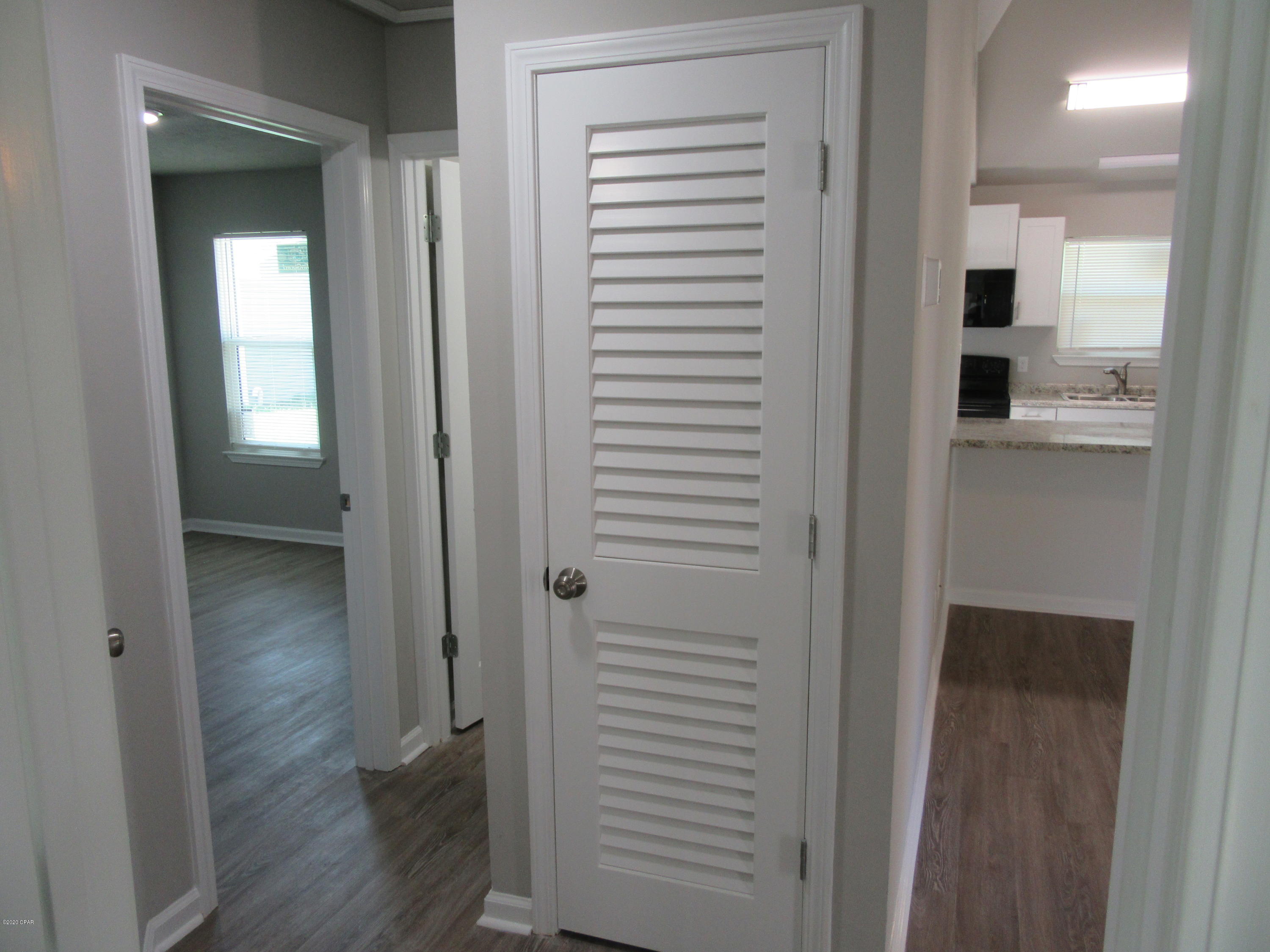 [No Recorded Subdiv] - Residential Lease