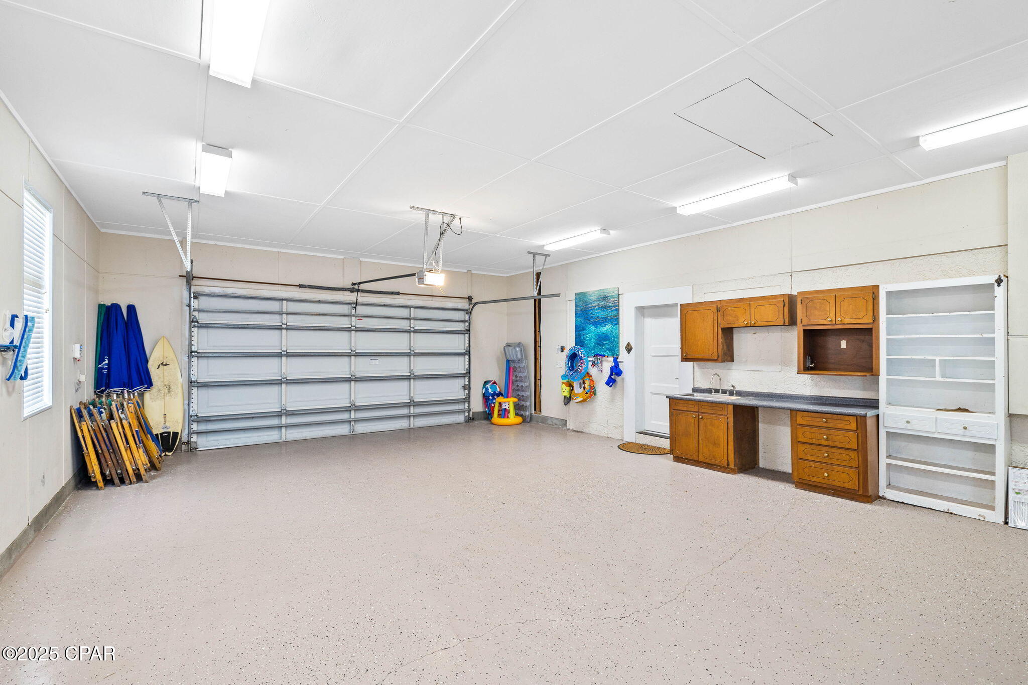 Santa Monica Beach - Residential