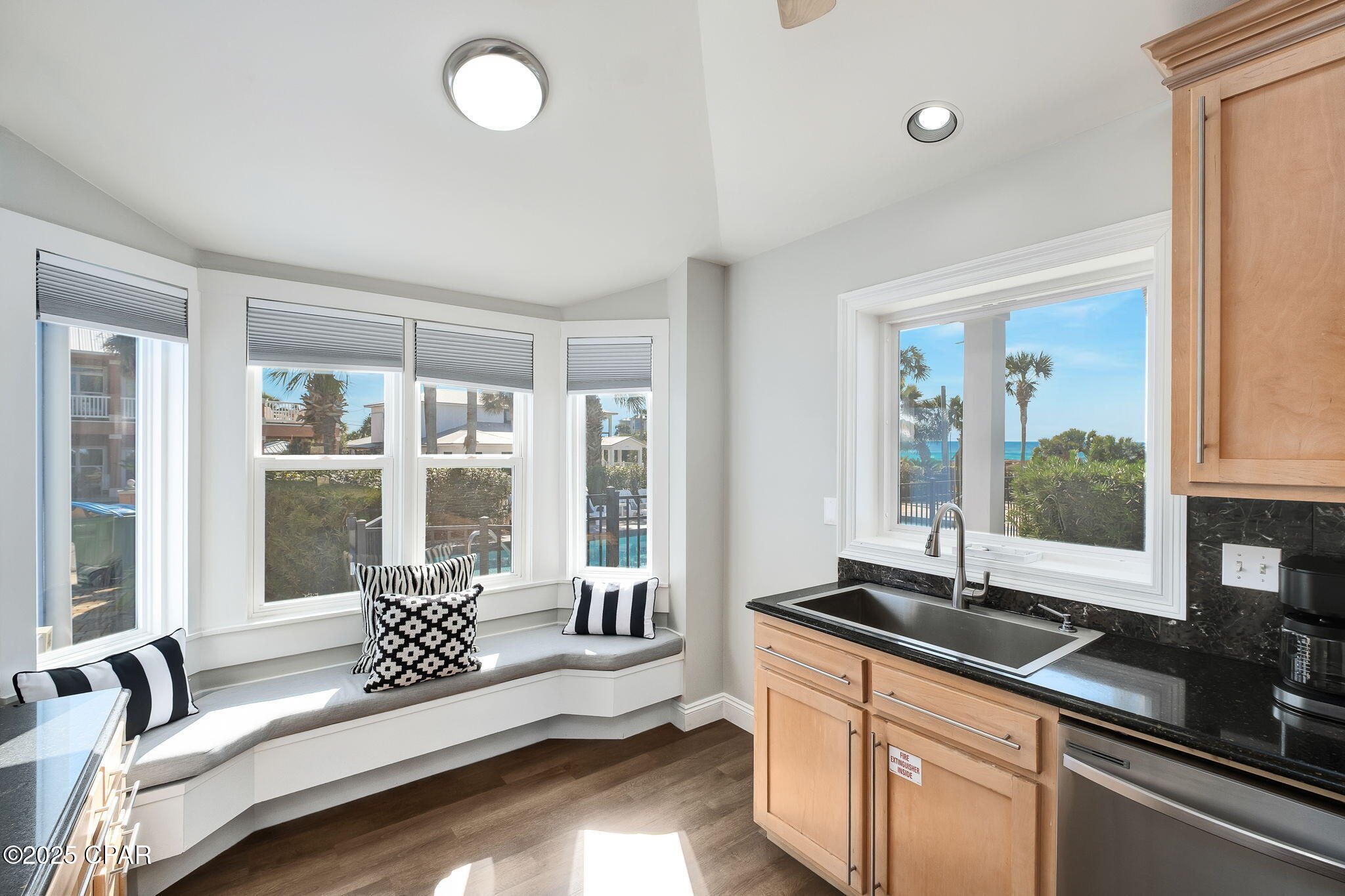 Santa Monica Beach - Residential