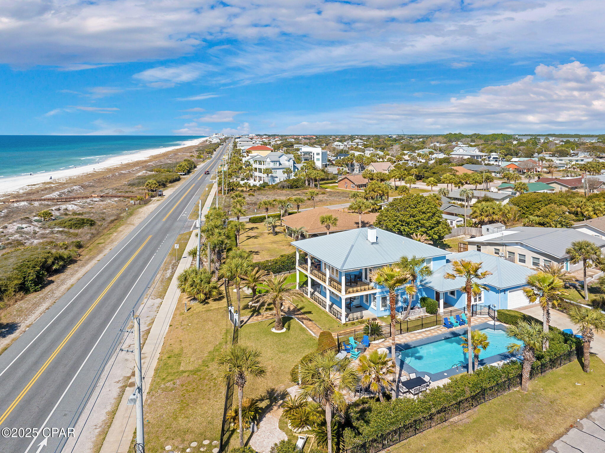 Santa Monica Beach - Residential