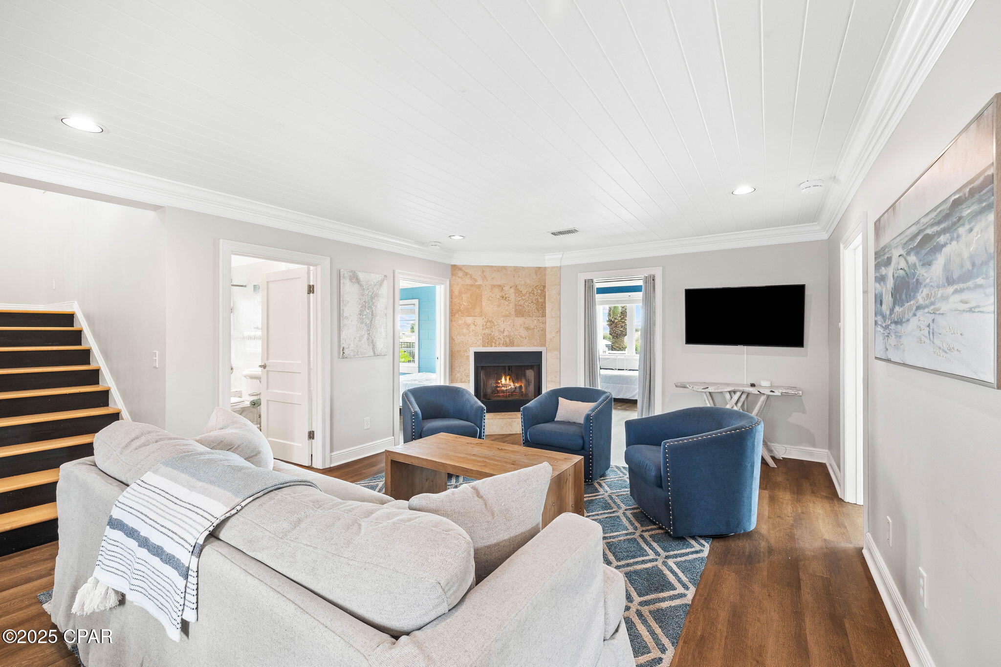 Santa Monica Beach - Residential