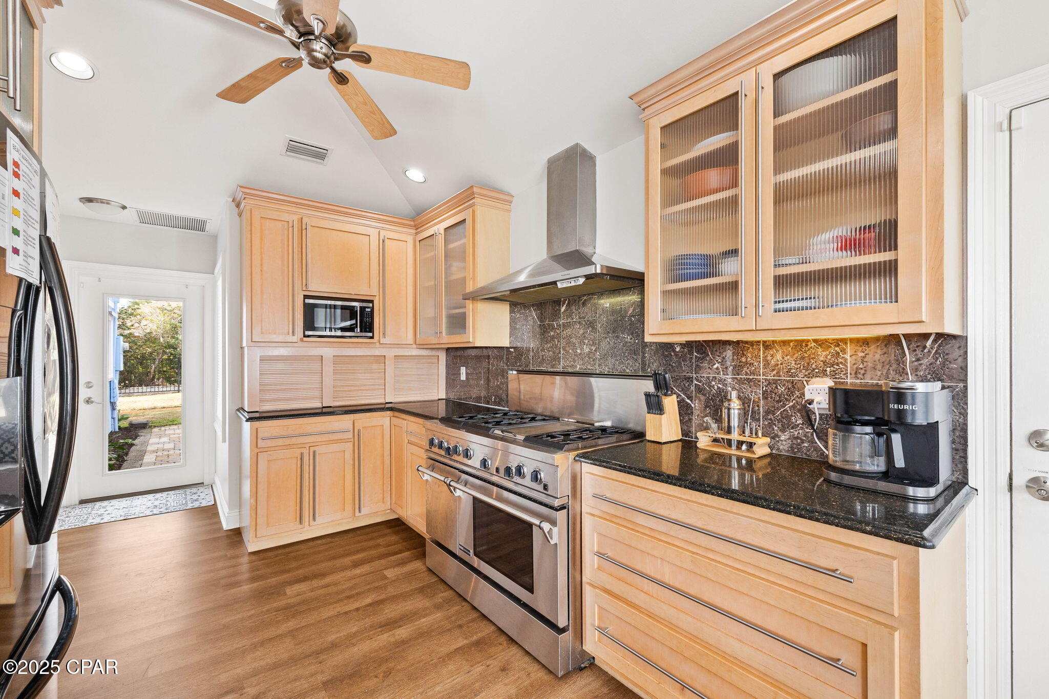 Santa Monica Beach - Residential