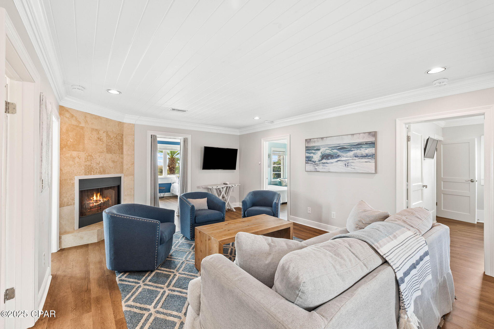 Santa Monica Beach - Residential