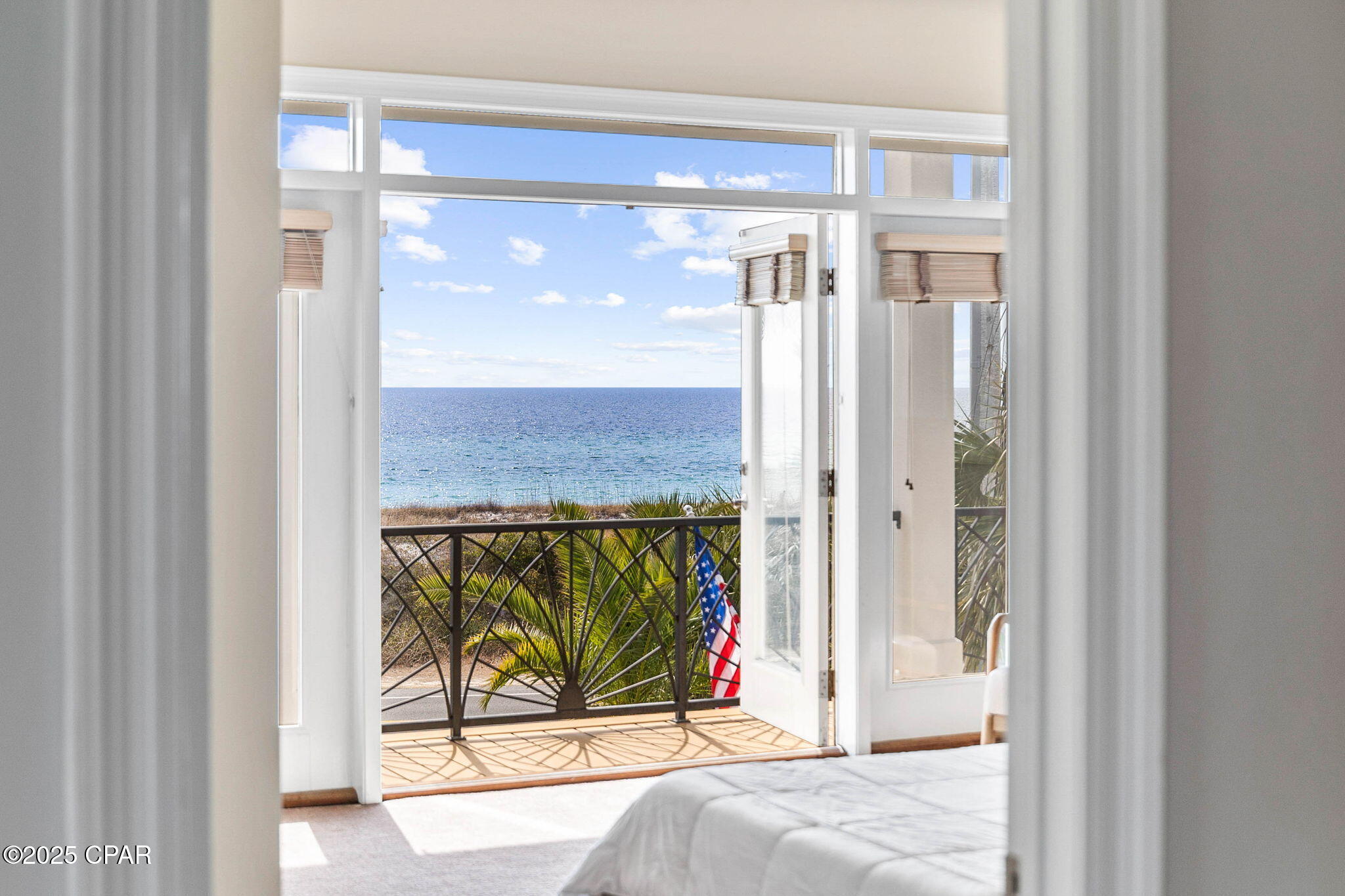 Santa Monica Beach - Residential