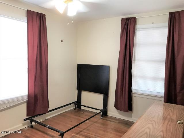 Cove Terrace 2nd Add - Residential