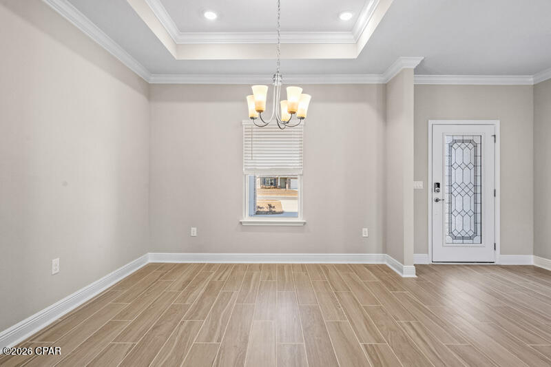 Lake Merial - Residential