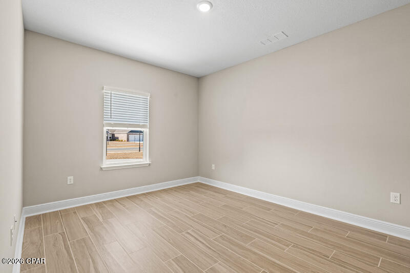 Lake Merial - Residential