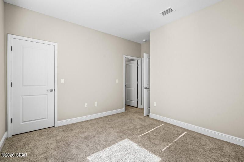 Lake Merial - Residential