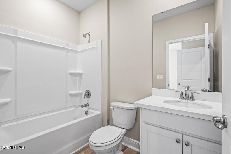 Lake Merial - Residential