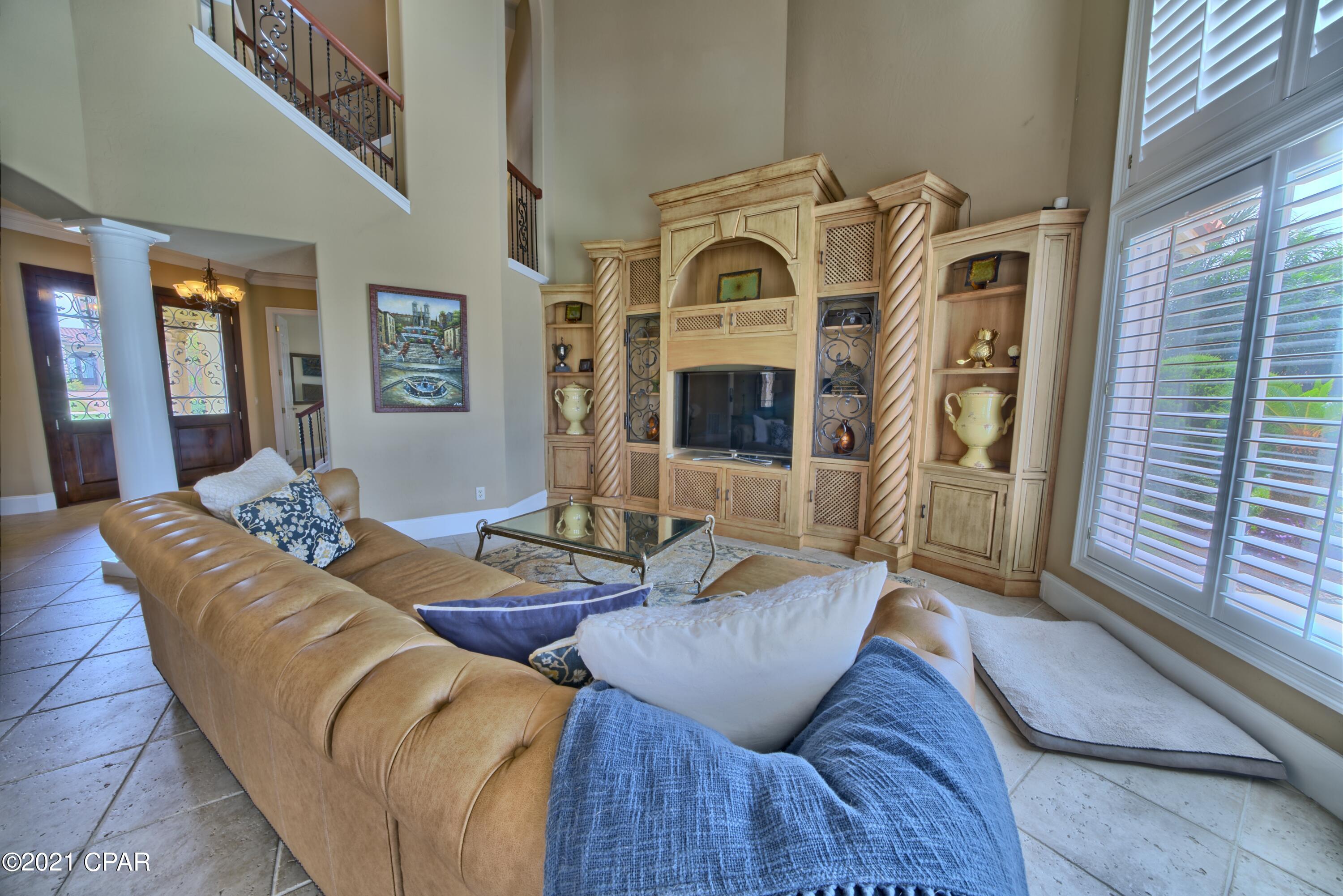 Finisterre - Residential