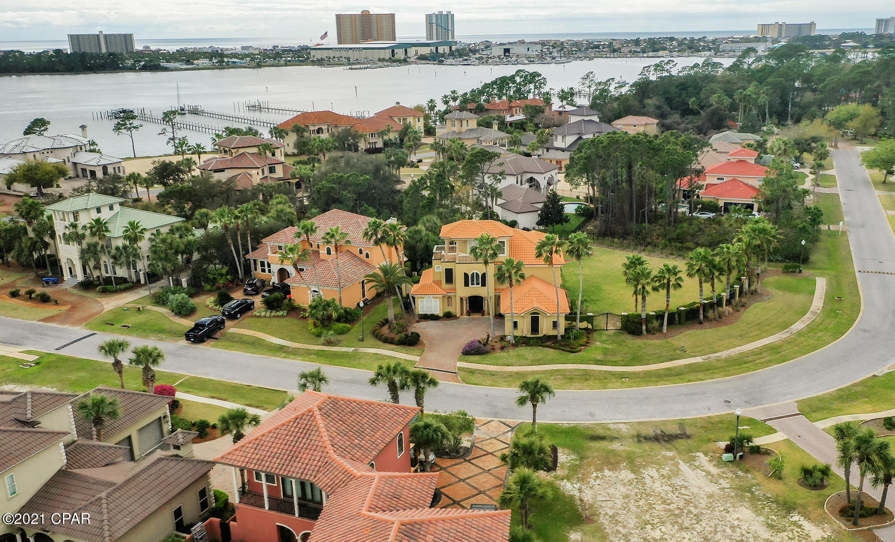 Finisterre - Residential