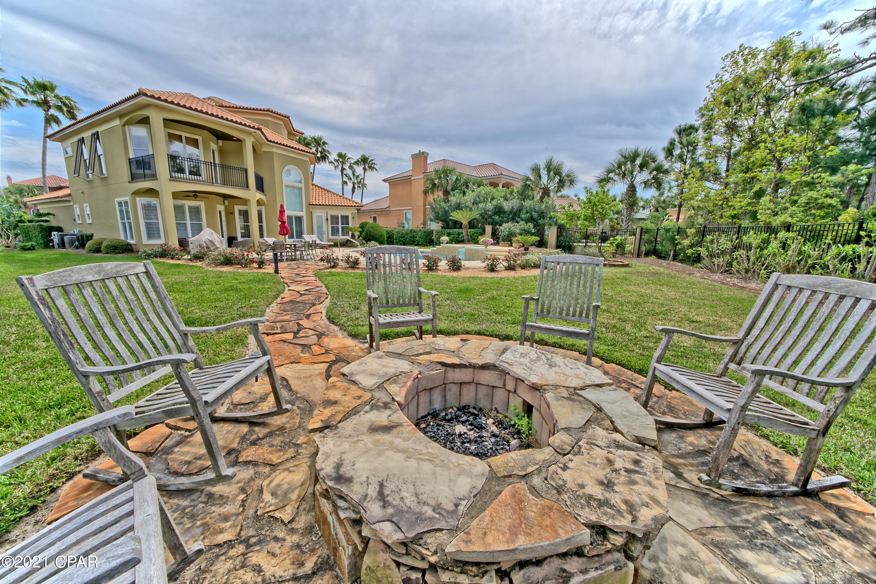 Finisterre - Residential