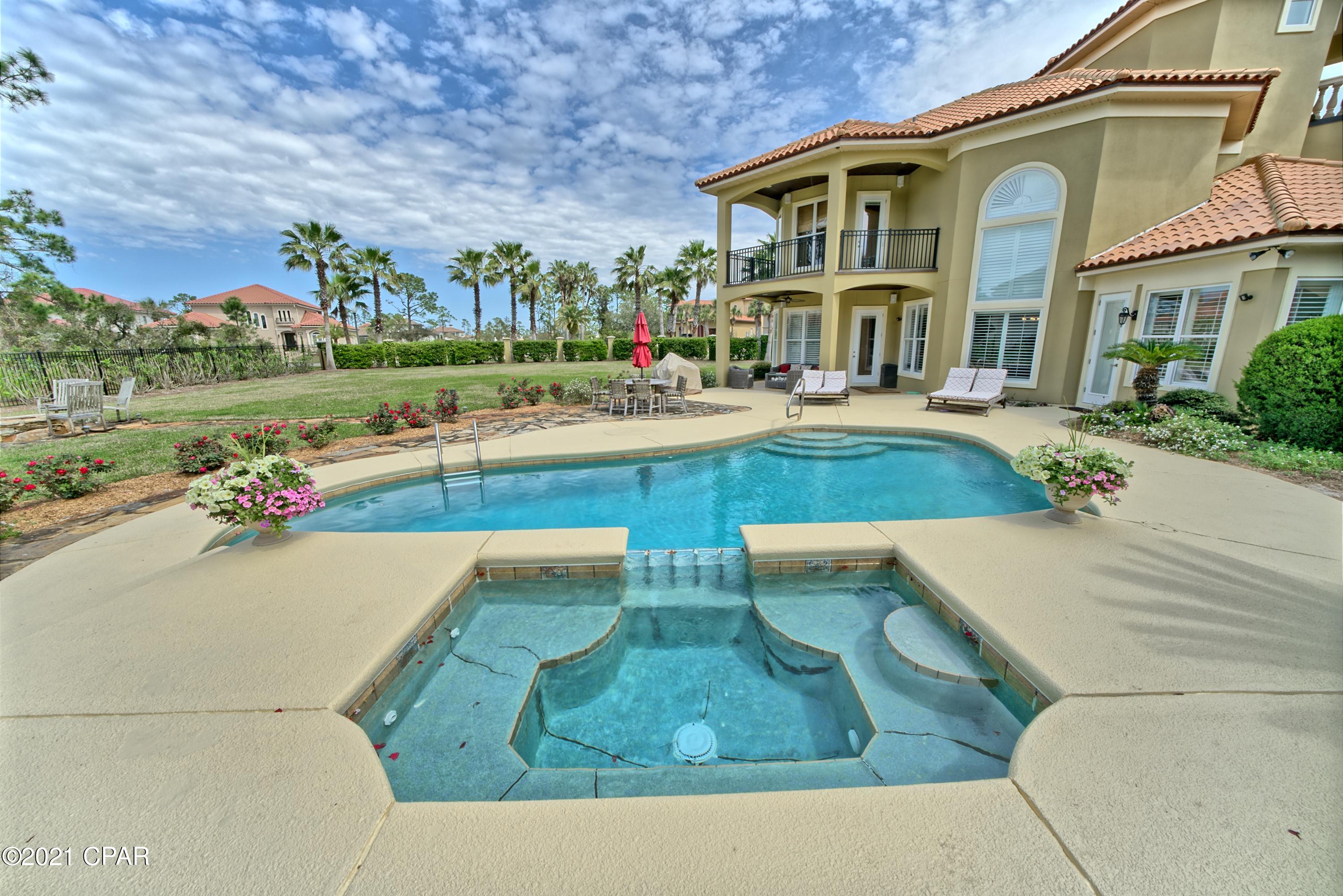 Finisterre - Residential