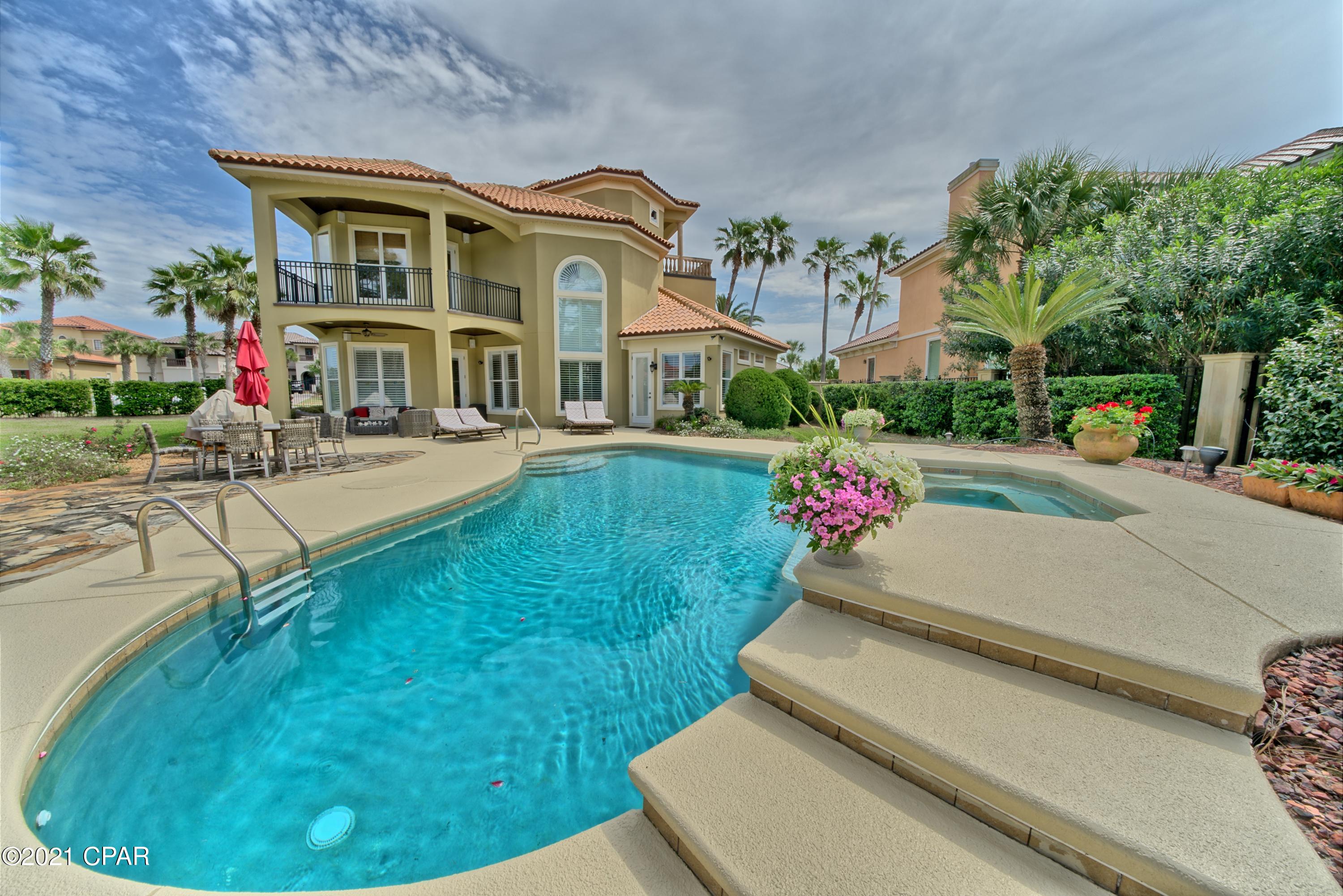 Finisterre - Residential