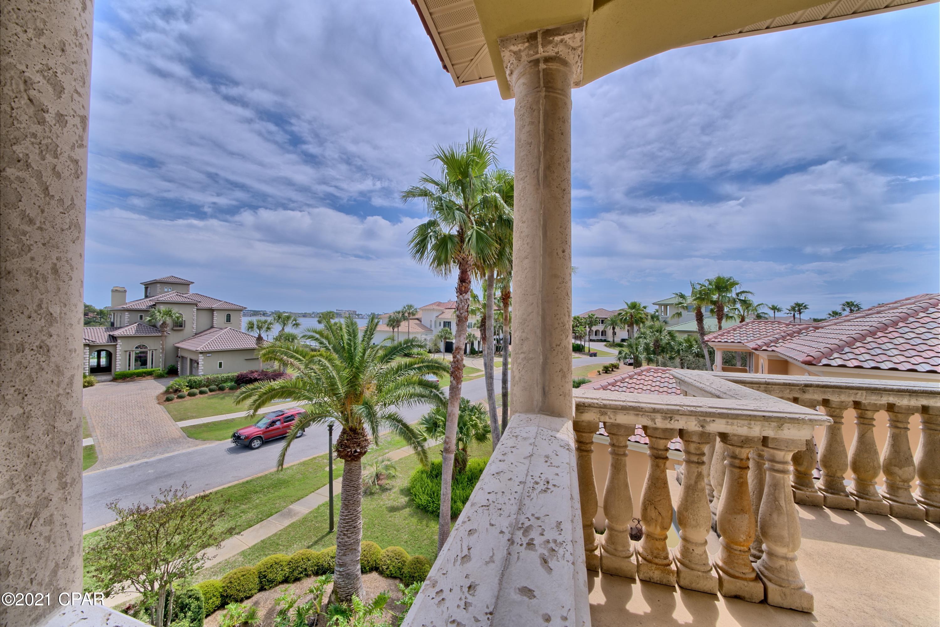 Finisterre - Residential