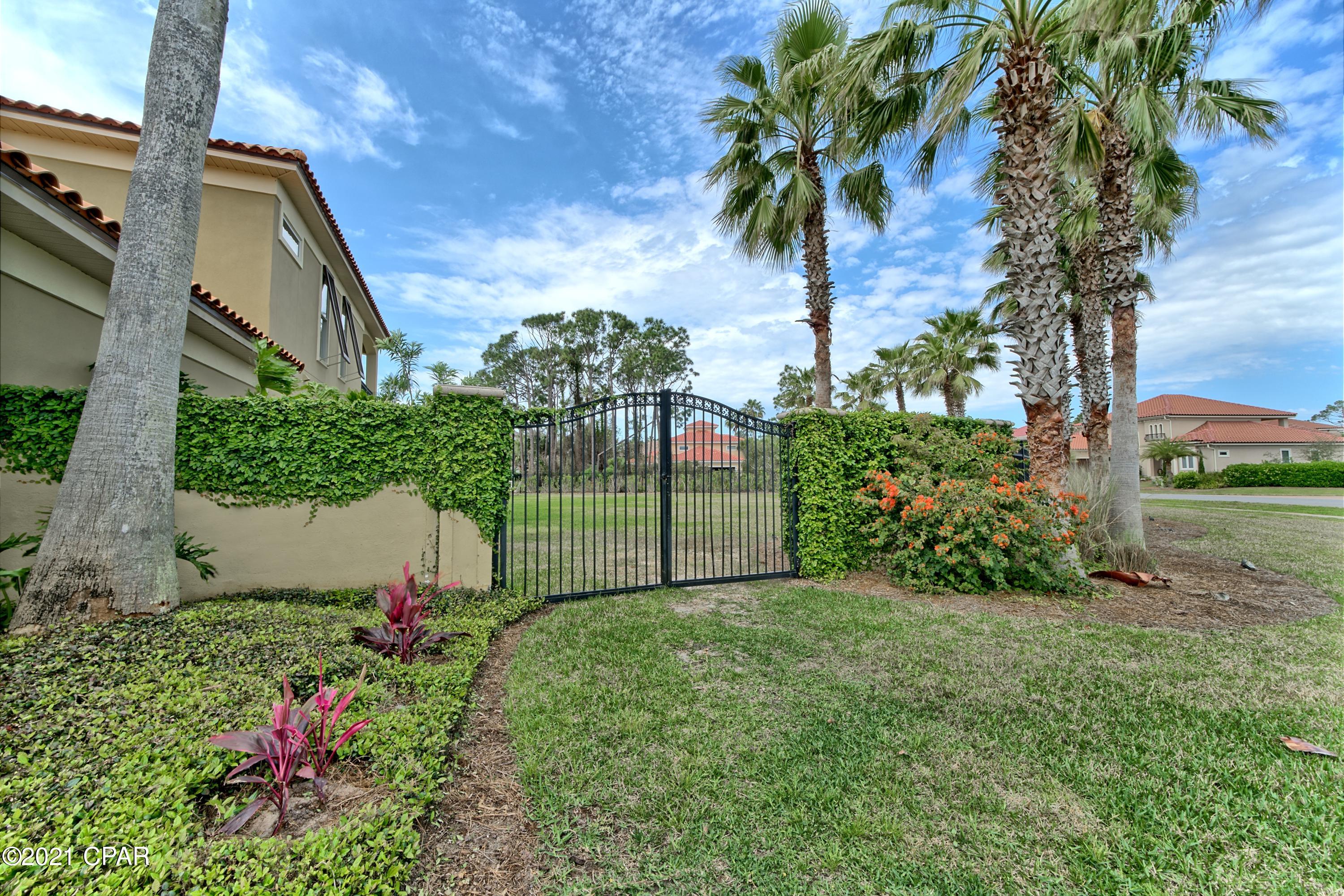 Finisterre - Residential