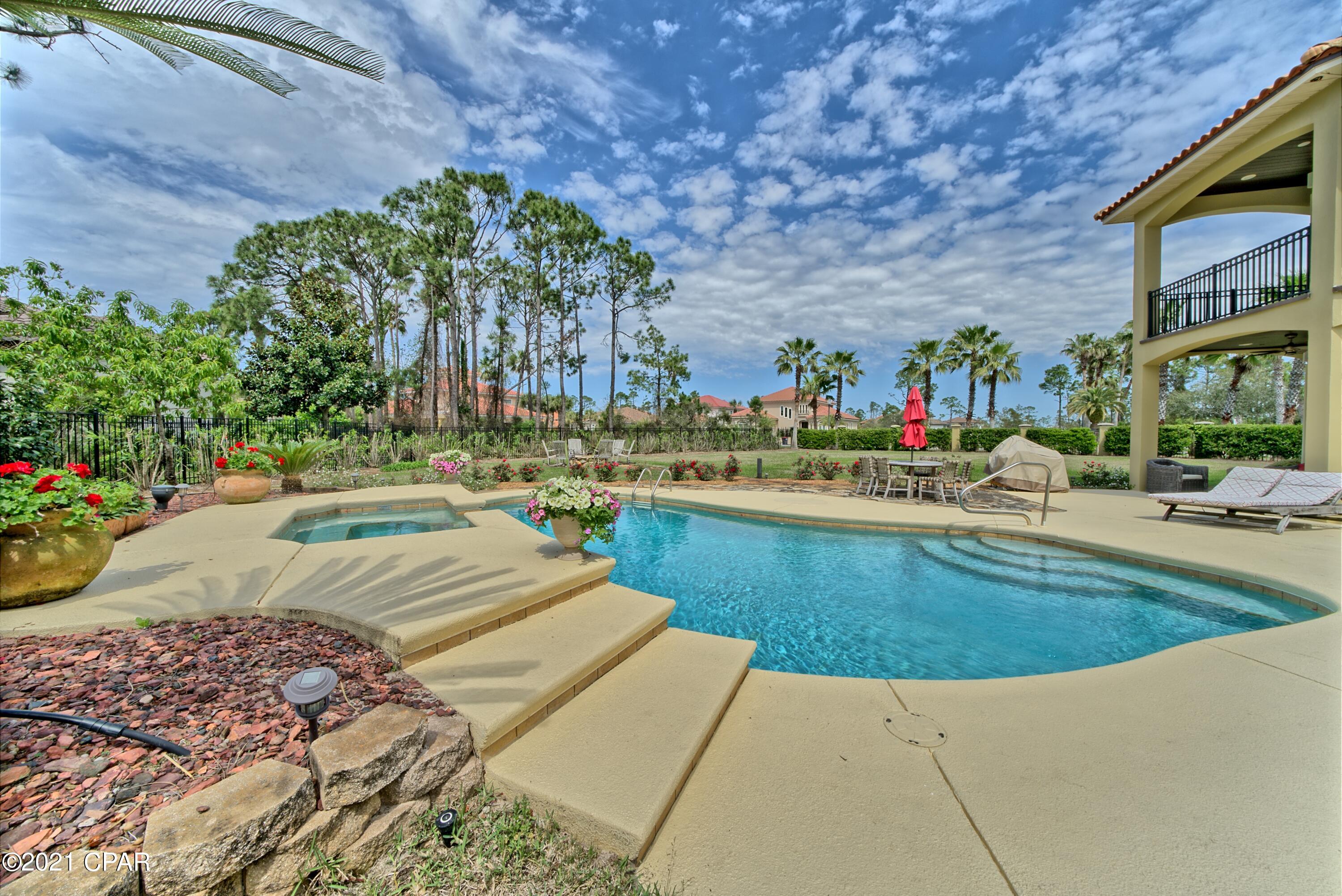 Finisterre - Residential