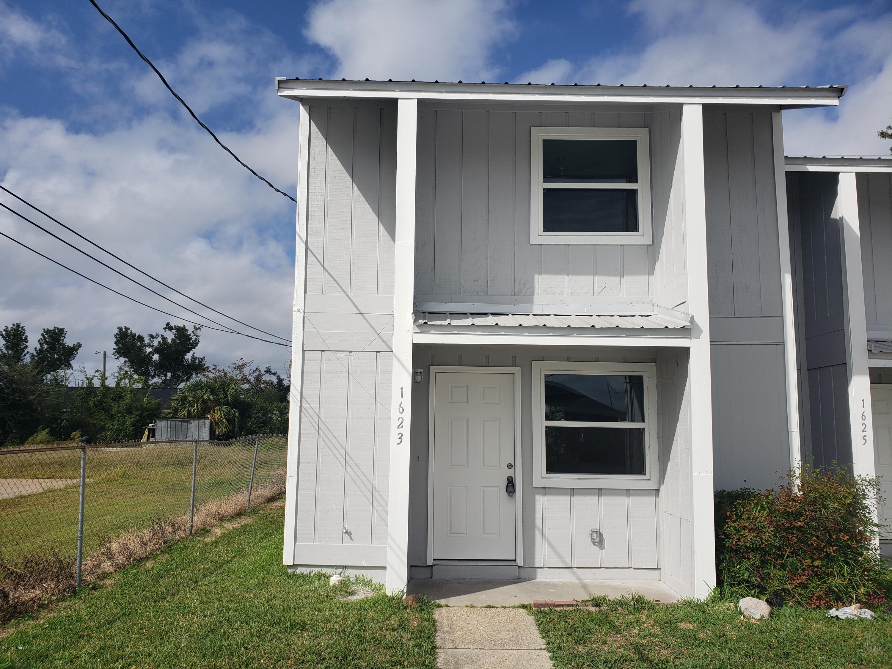 [No Recorded Subdiv] - Residential Lease