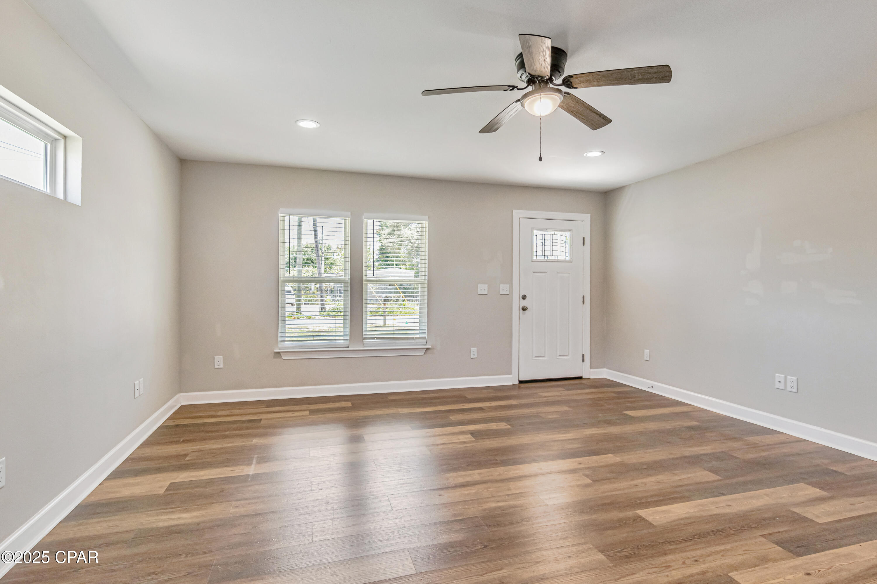 [No Recorded Subdiv] - Residential Lease