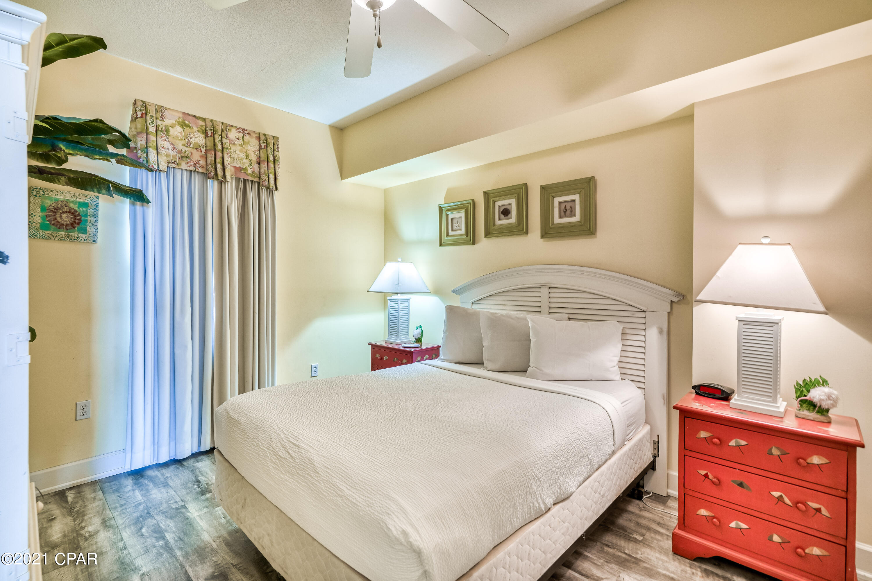 Sunrise Beach - Residential