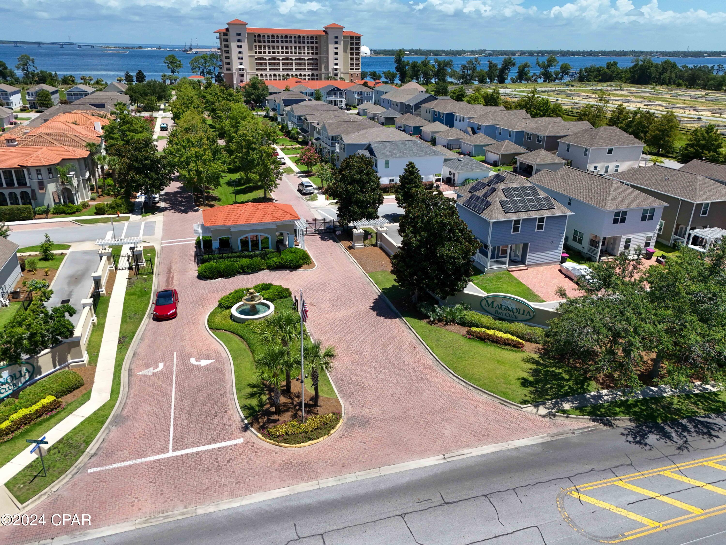 Magnolia Bay Club - Residential