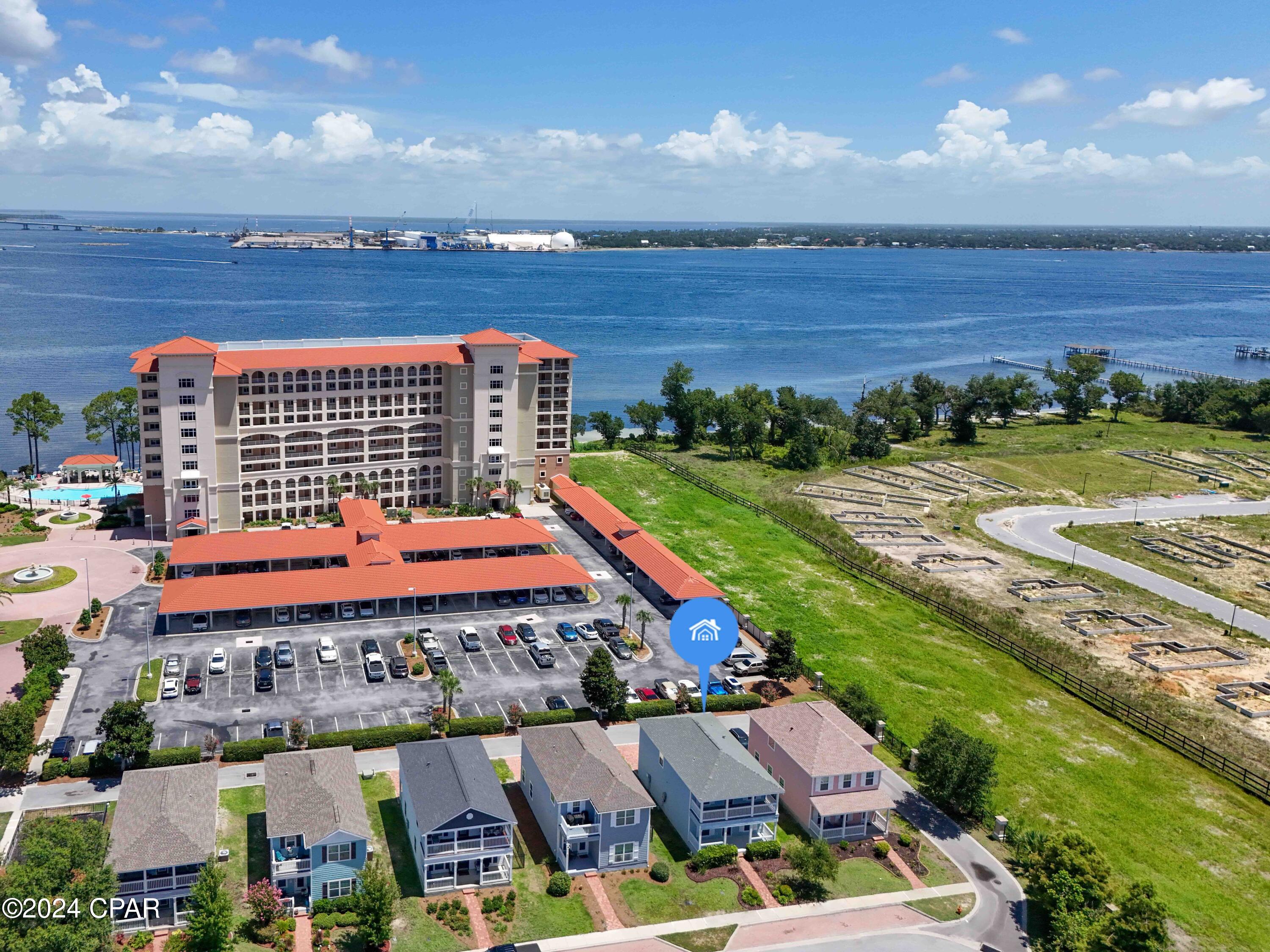 Magnolia Bay Club - Residential